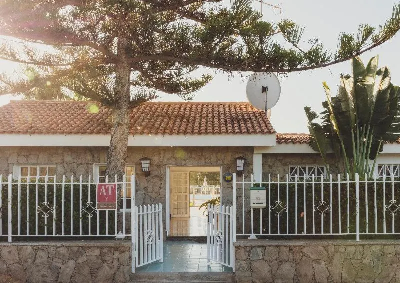 Vista Verde - Adults Only