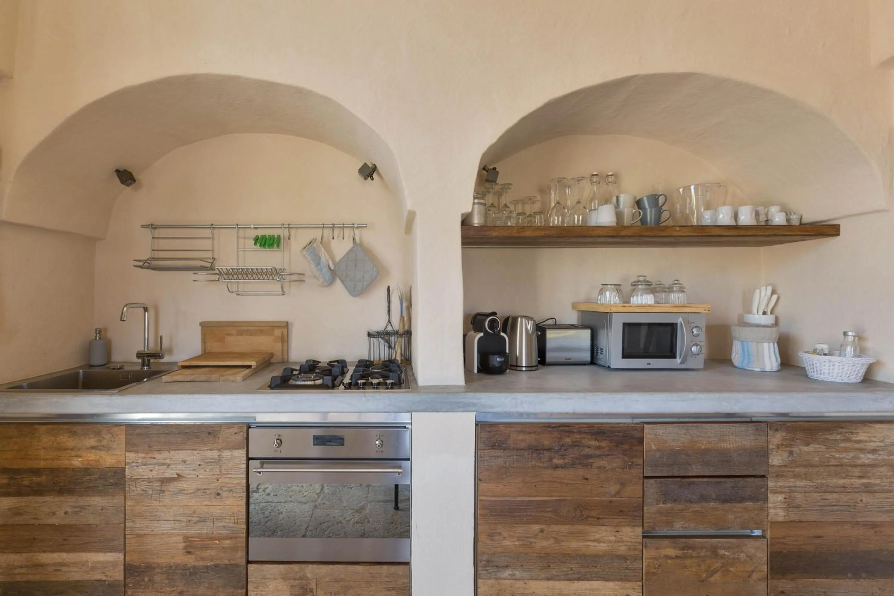 Casale Cimino by BarbarHouse