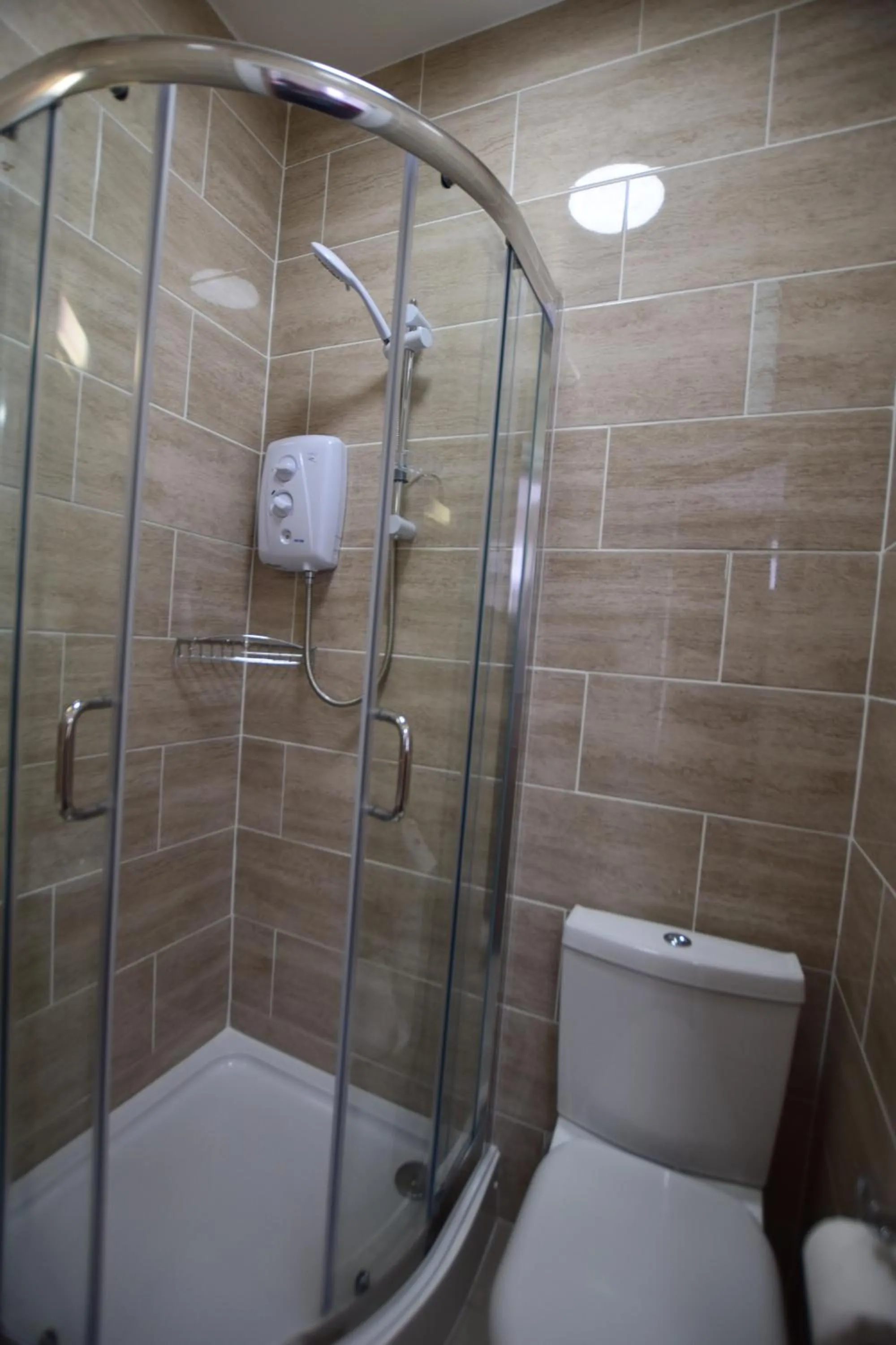 Shower in Woodlands Lodge Ilford