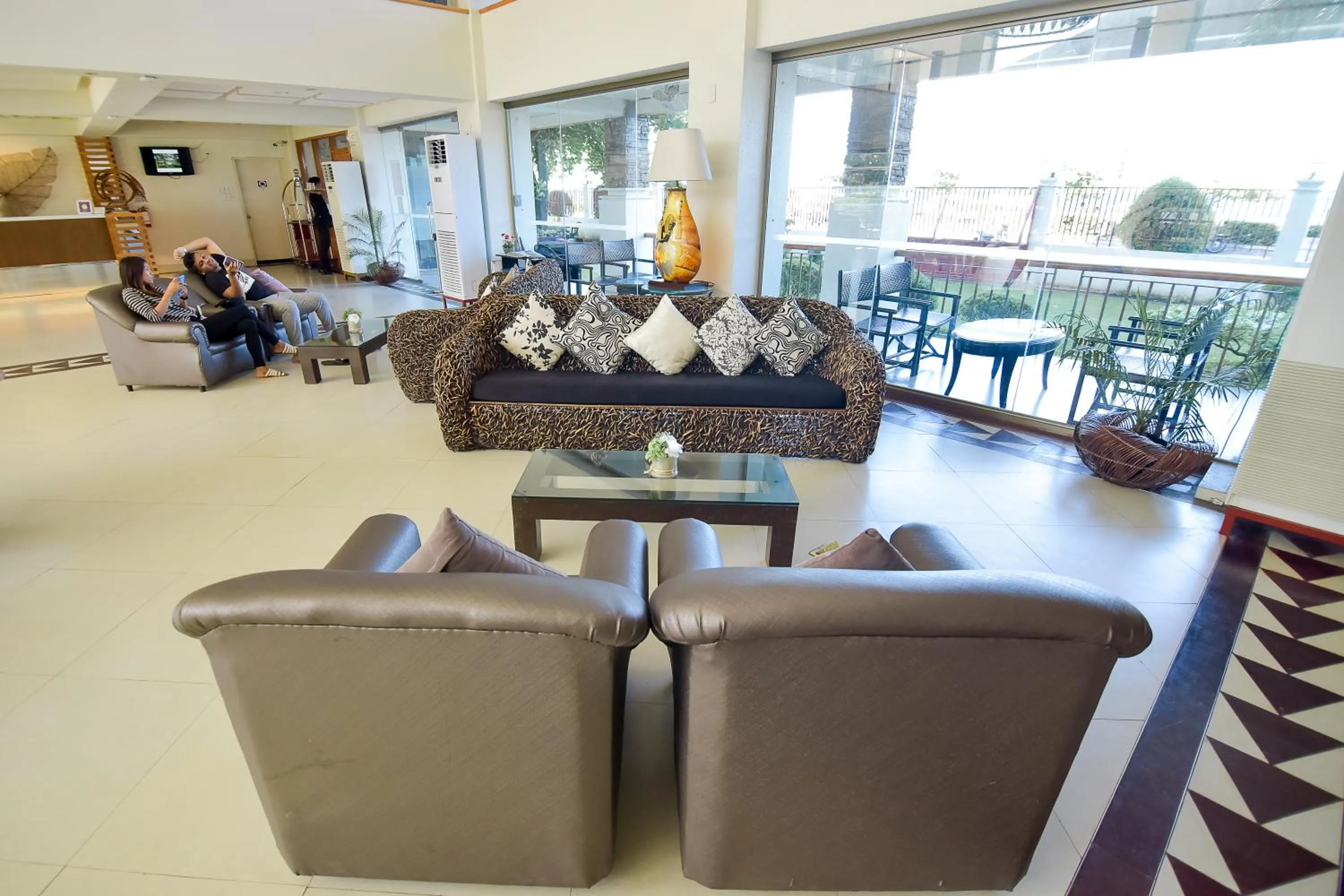 Hotel Tavern Surigao