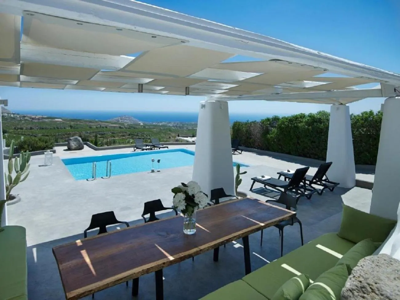 Christou Estate & Villas
