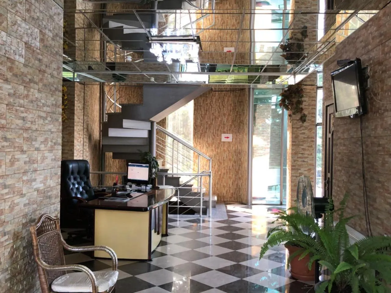 Facade/entrance in Hotel Piza