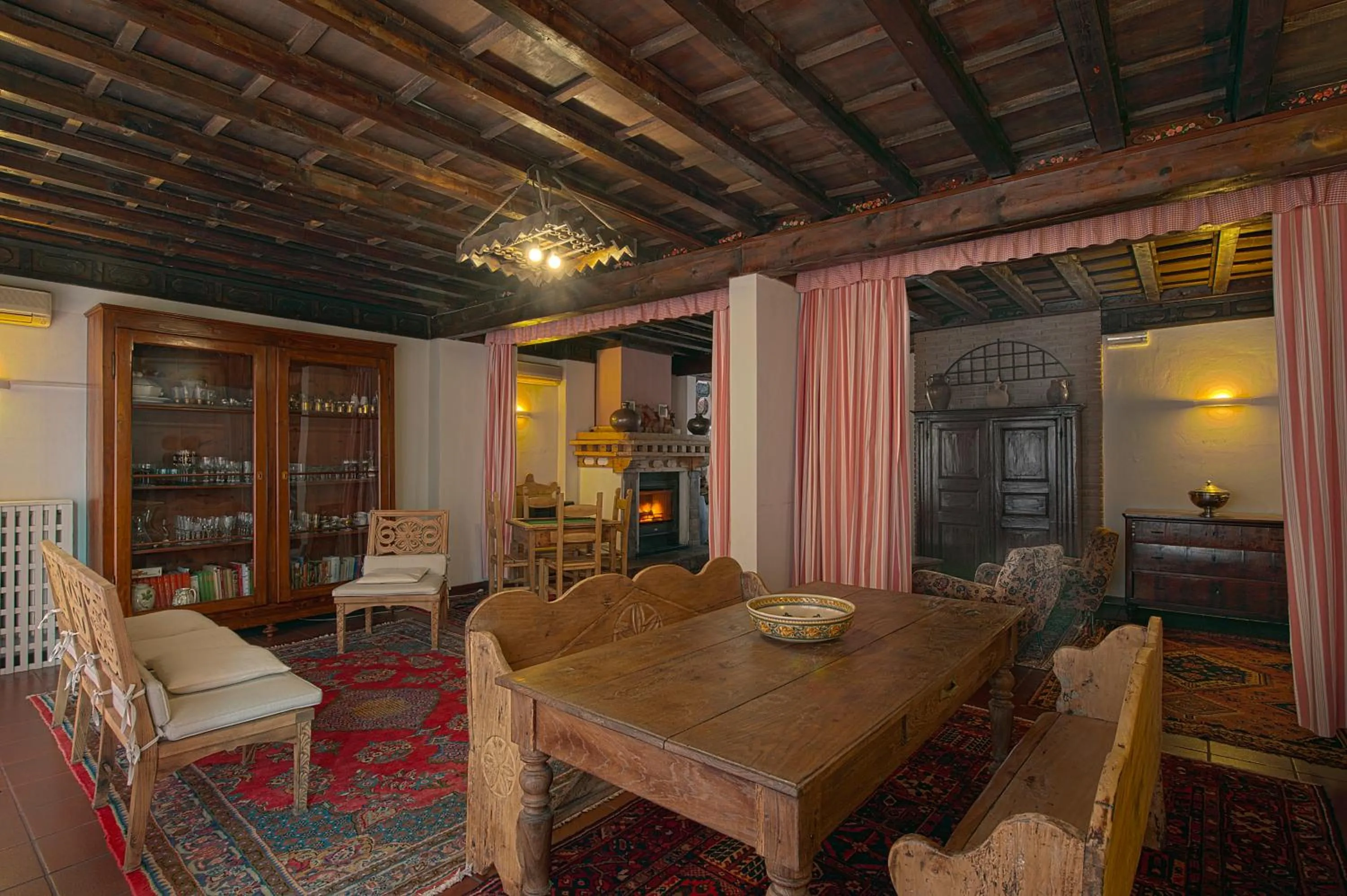 Communal lounge/ TV room in Villa Belfiore