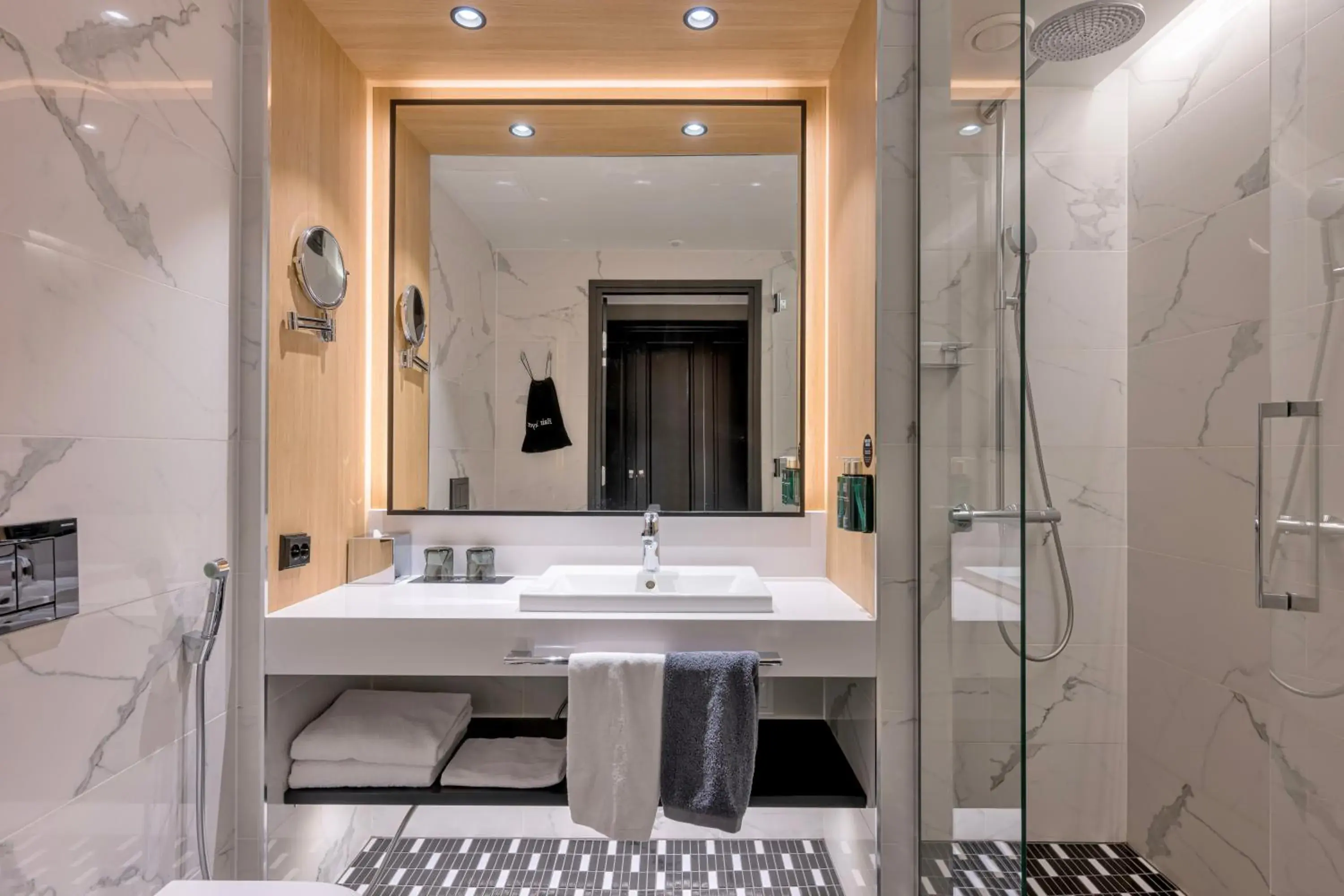 Standard Twin Room in Clarion Hotel Aviapolis Standard Twin Room in Clarion Hotel Aviapolis