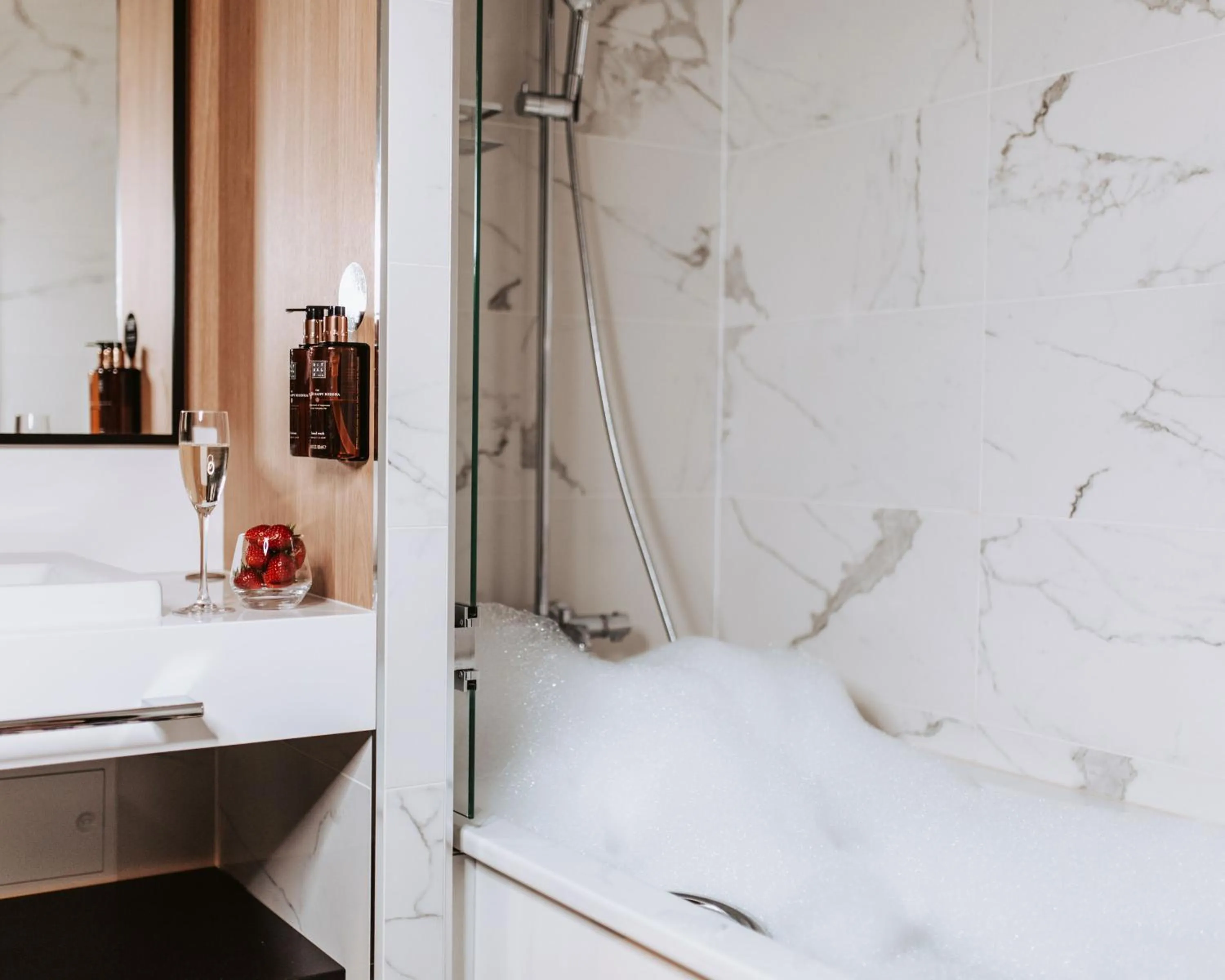 Bathroom in Clarion Hotel Aviapolis