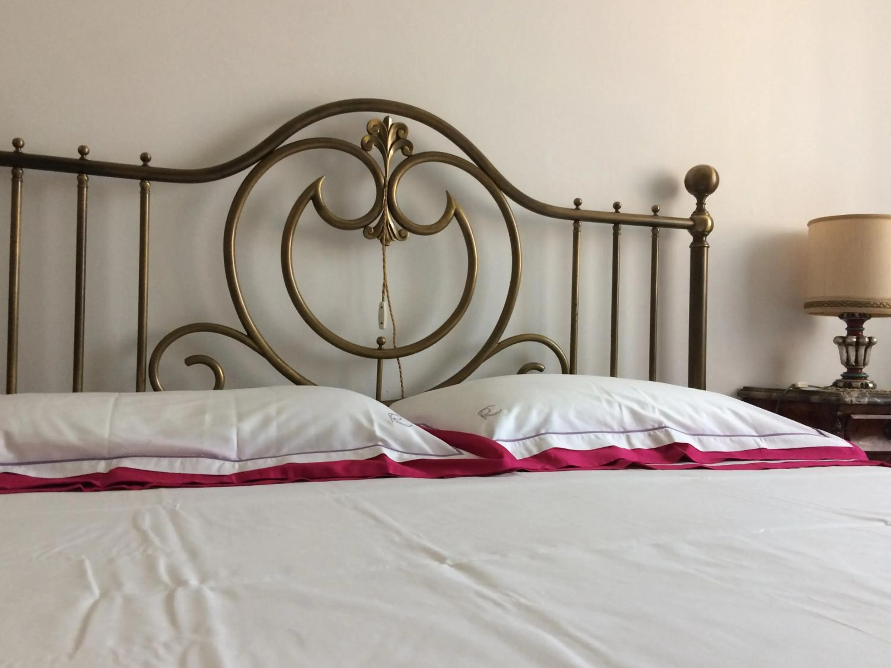 Decorative detail, Bed in B&B Pergolesi