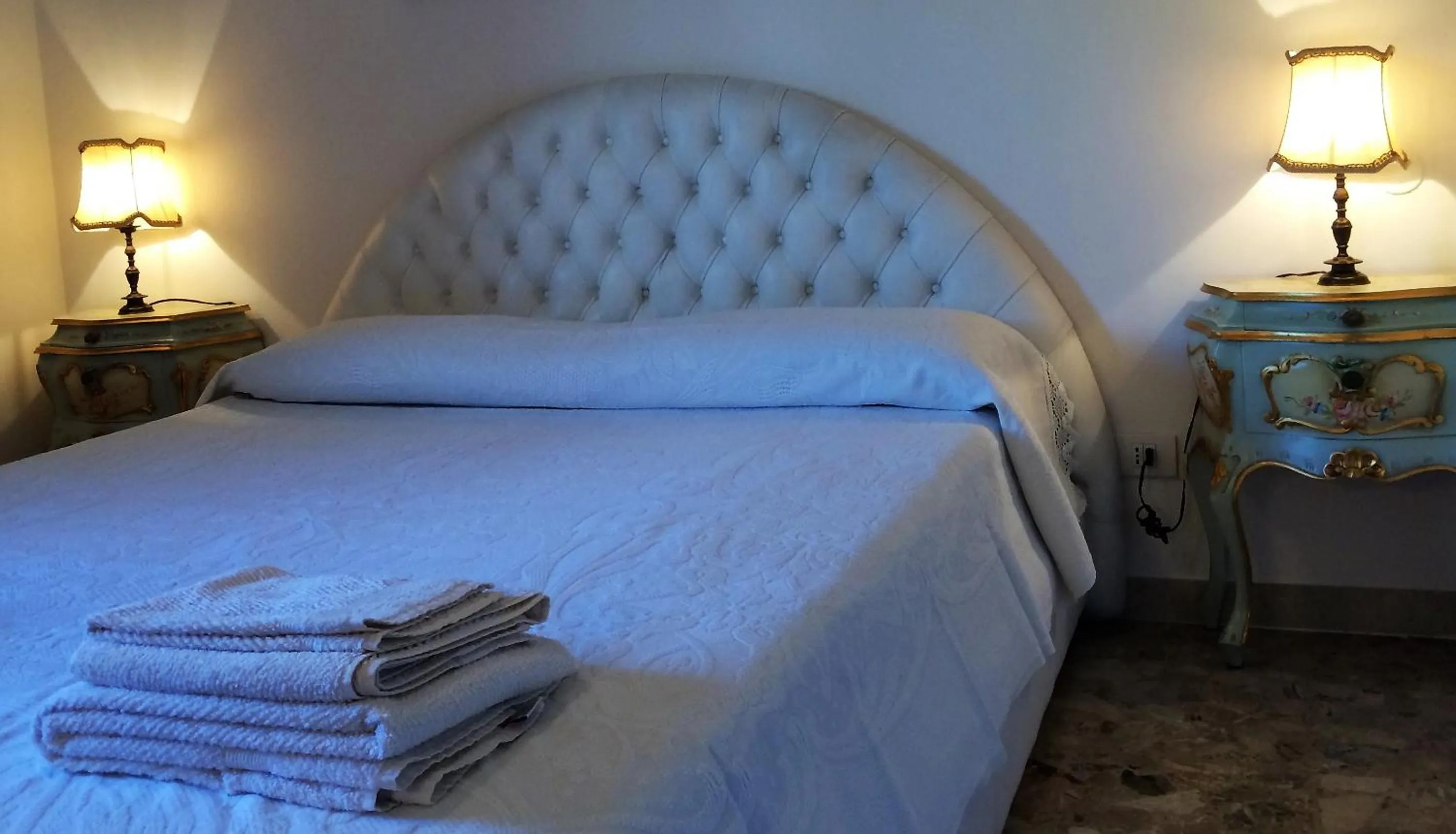 Photo of the whole room, Bed in B&B Pergolesi