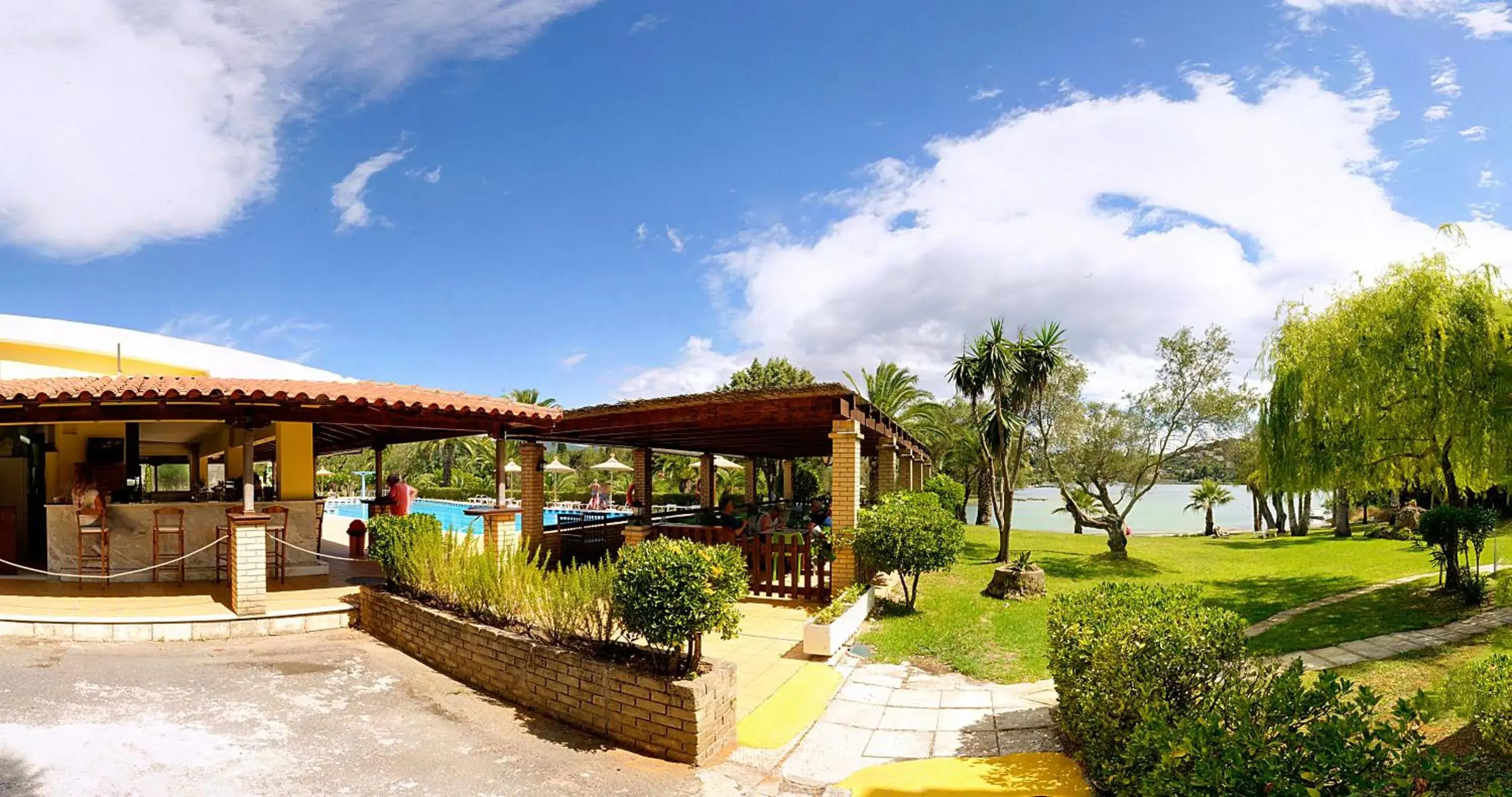 Lounge or bar in Helion Resort Lounge or bar in Helion Resort