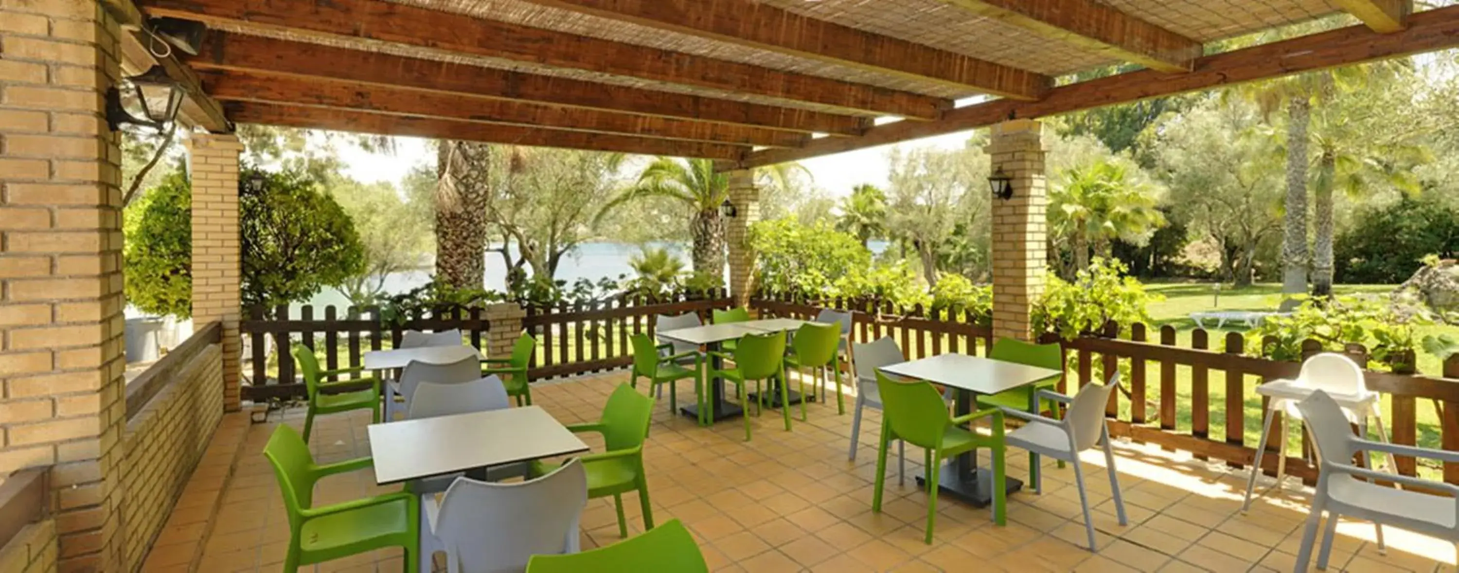 Lounge or bar in Helion Resort Lounge or bar in Helion Resort