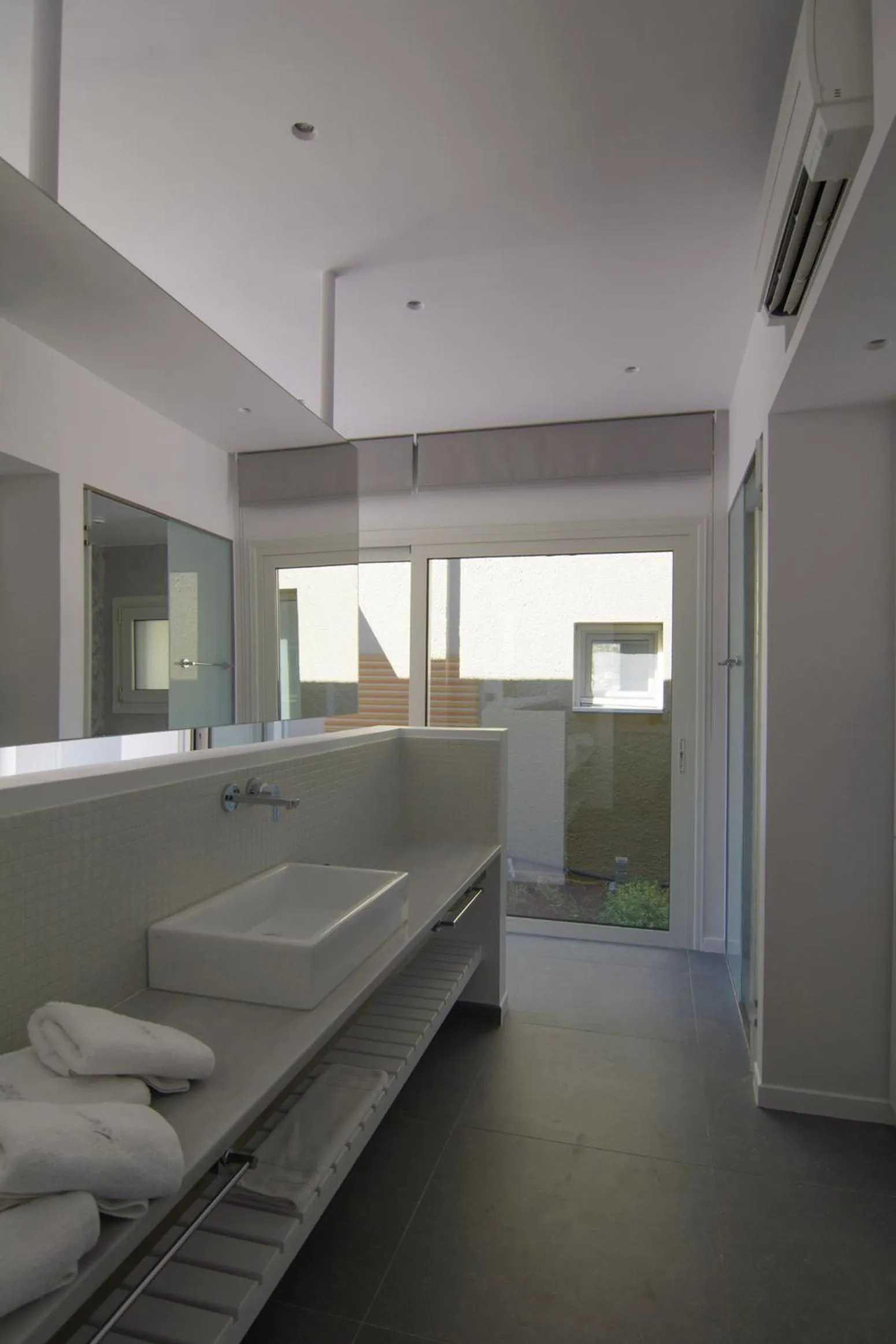 Bathroom, Bed in Lavender Cove