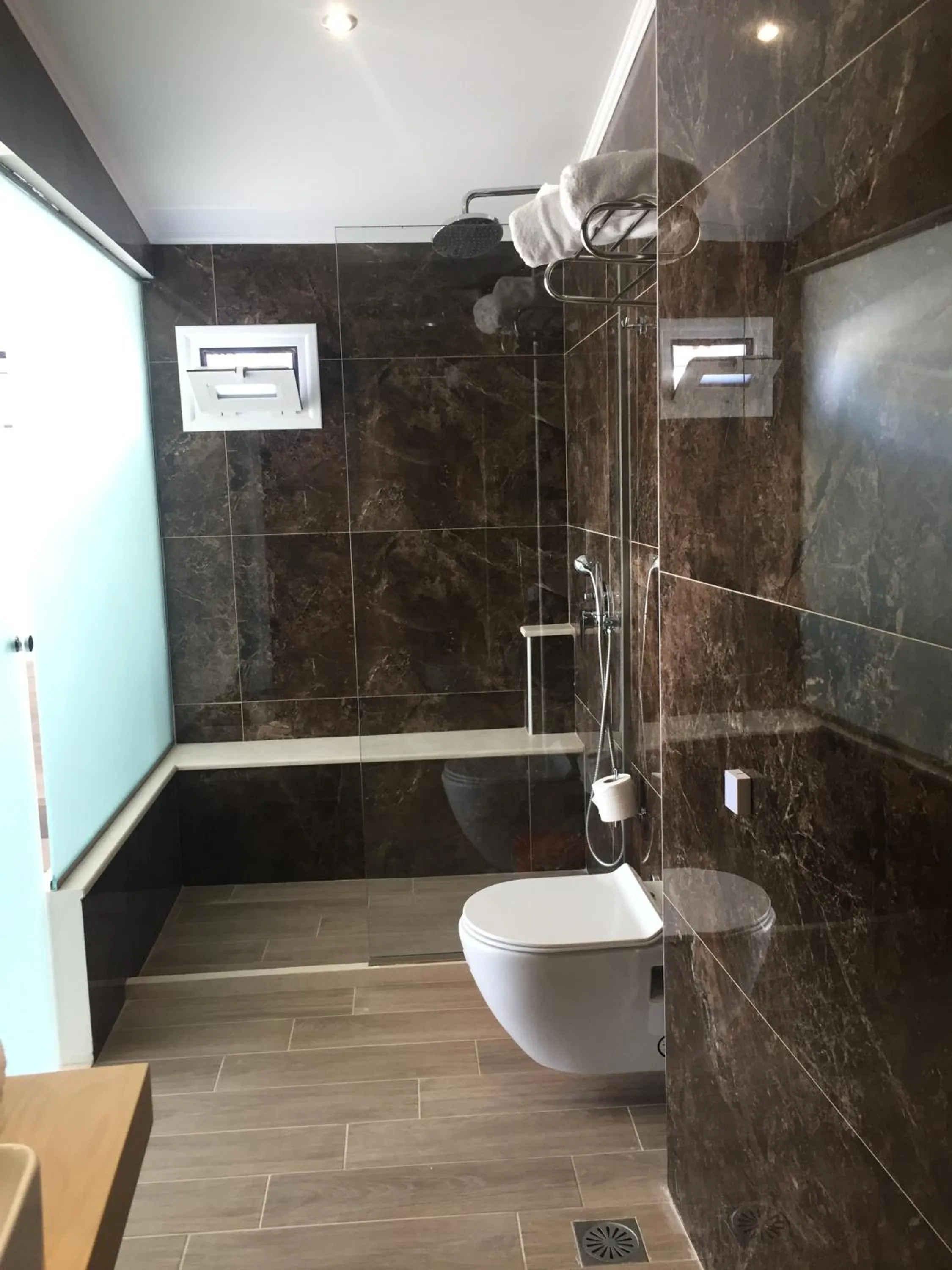 Bathroom in Voula Hotel