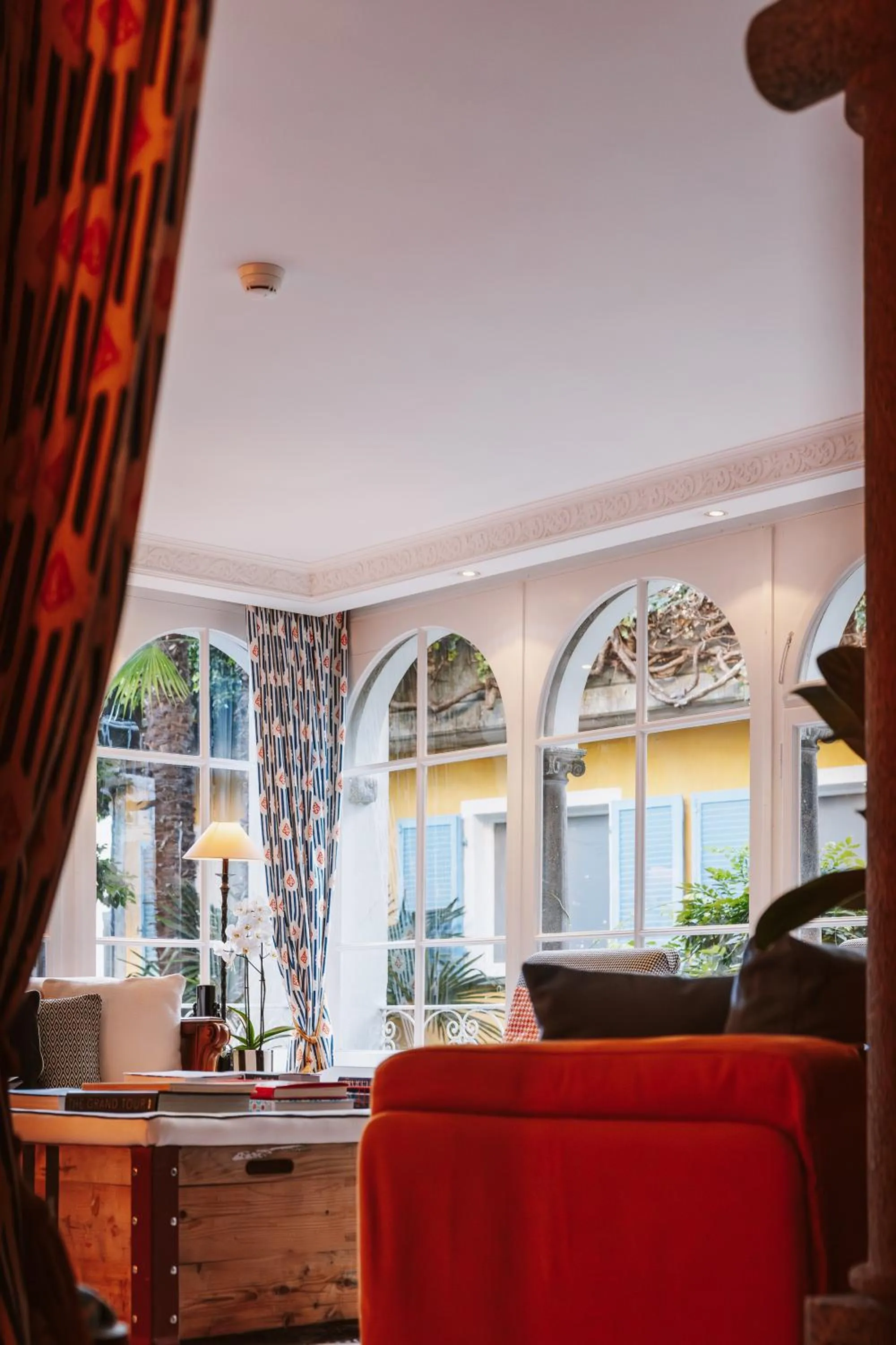 Library in Art Hotel Riposo