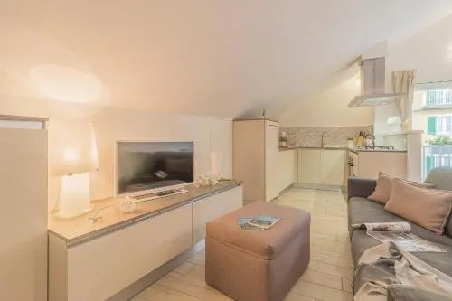 The Sweet Square Flat