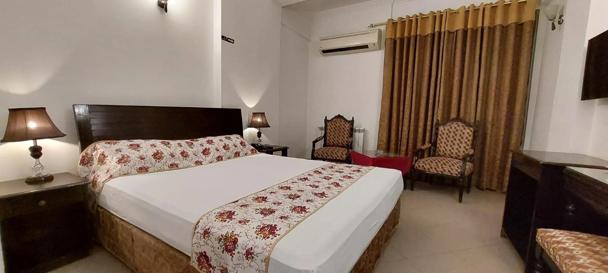 Bed in Grace Crown Hotel