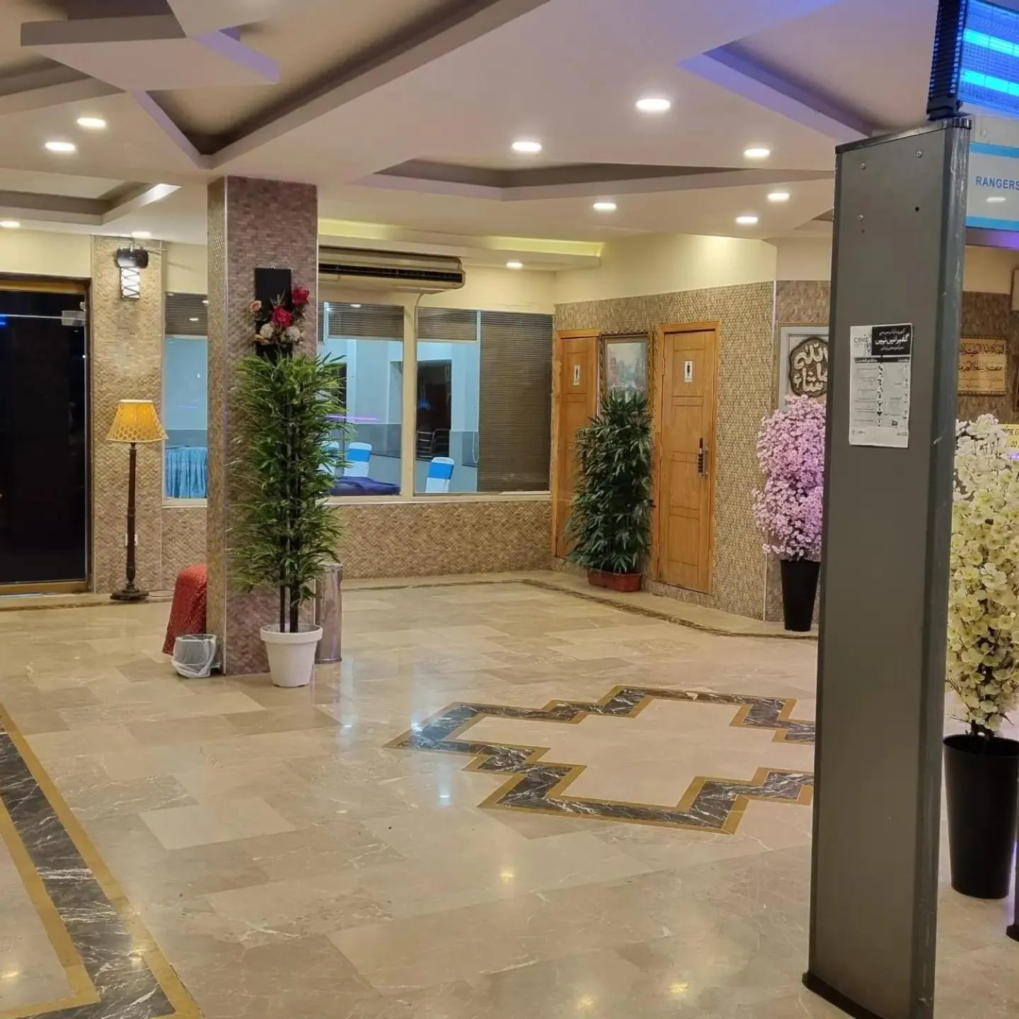 Grace Crown Hotel