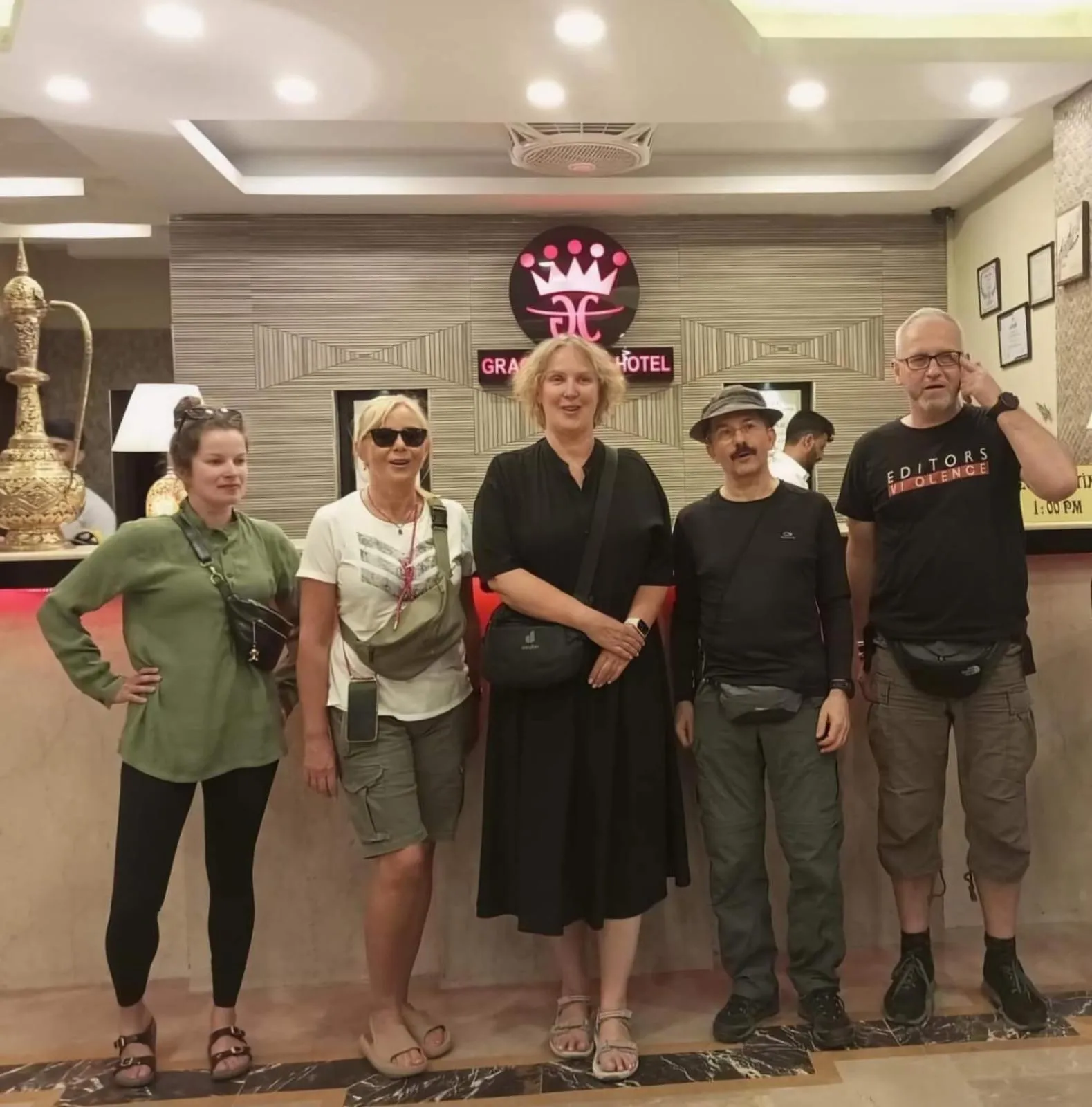 Grace Crown Hotel