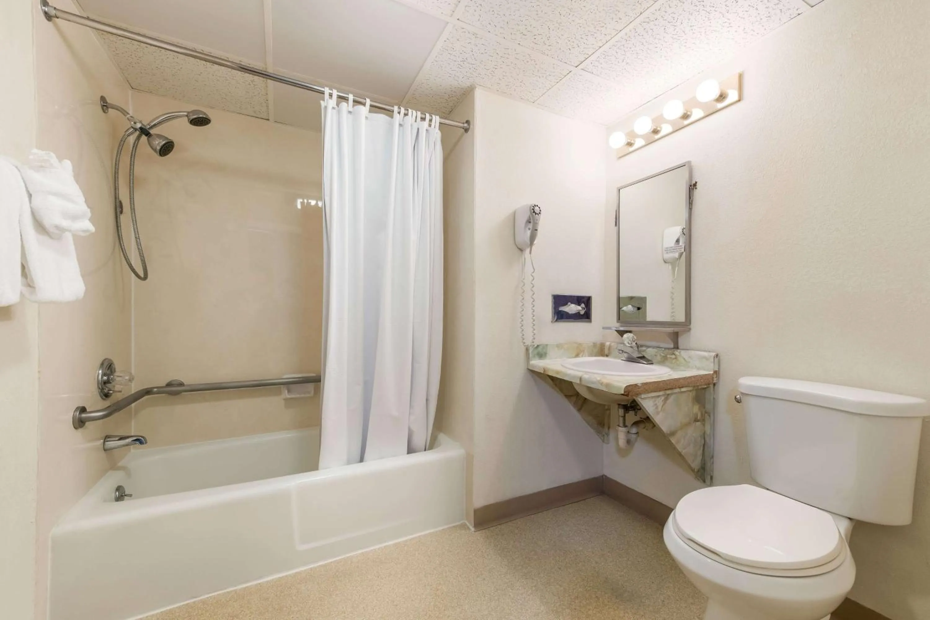 Bathroom in The Wander Hotel