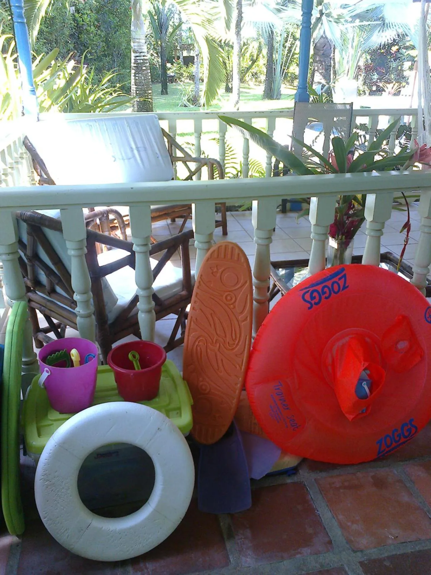 Swimming pool in Playa Negra Guesthouse