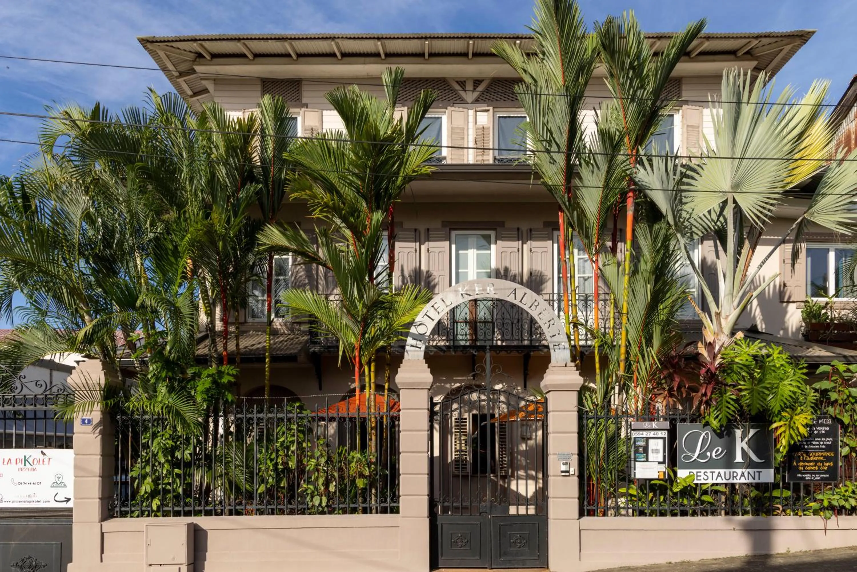 Property building in Hotel Ker Alberte