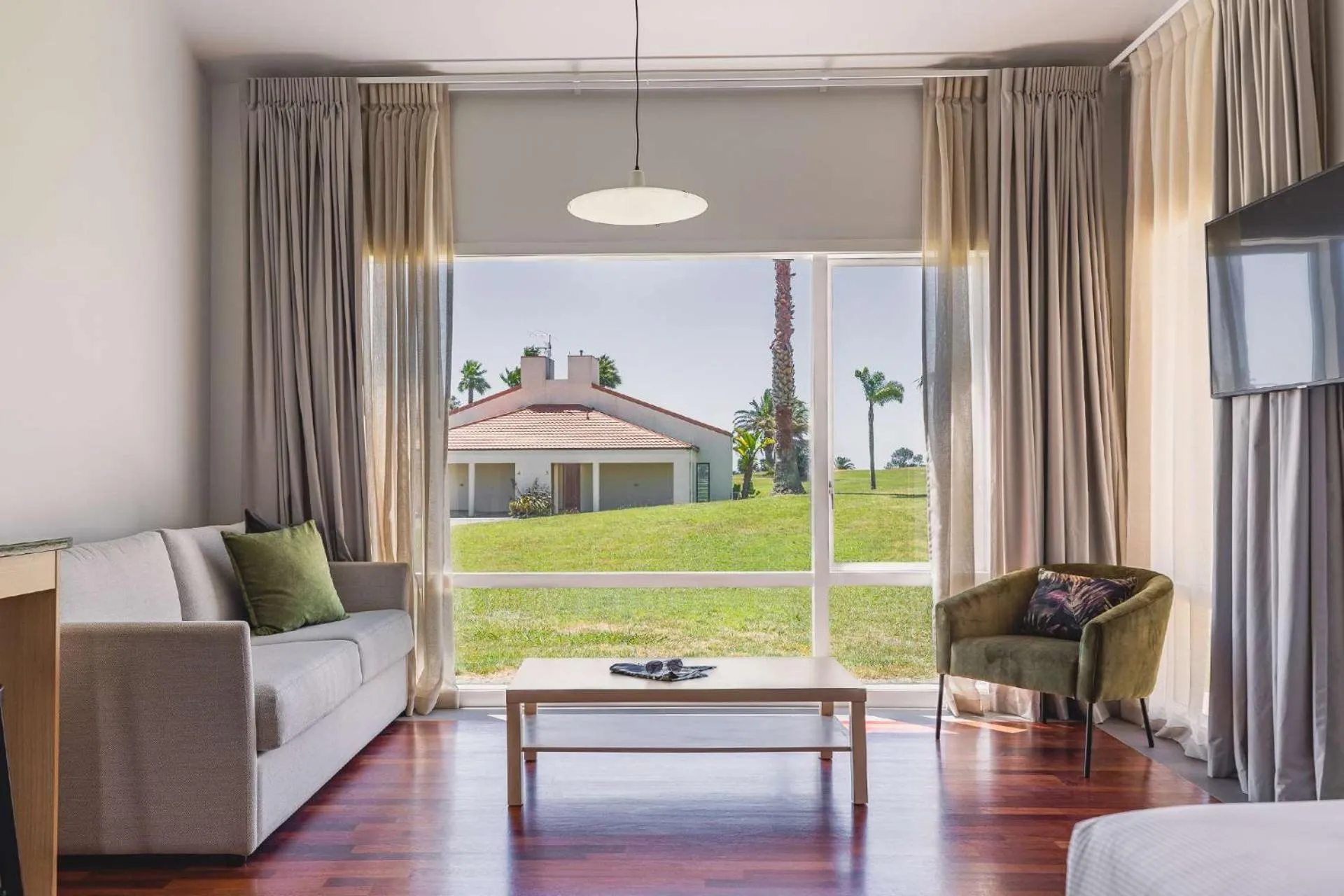 Bedroom in Rydges Formosa Auckland Golf Resort