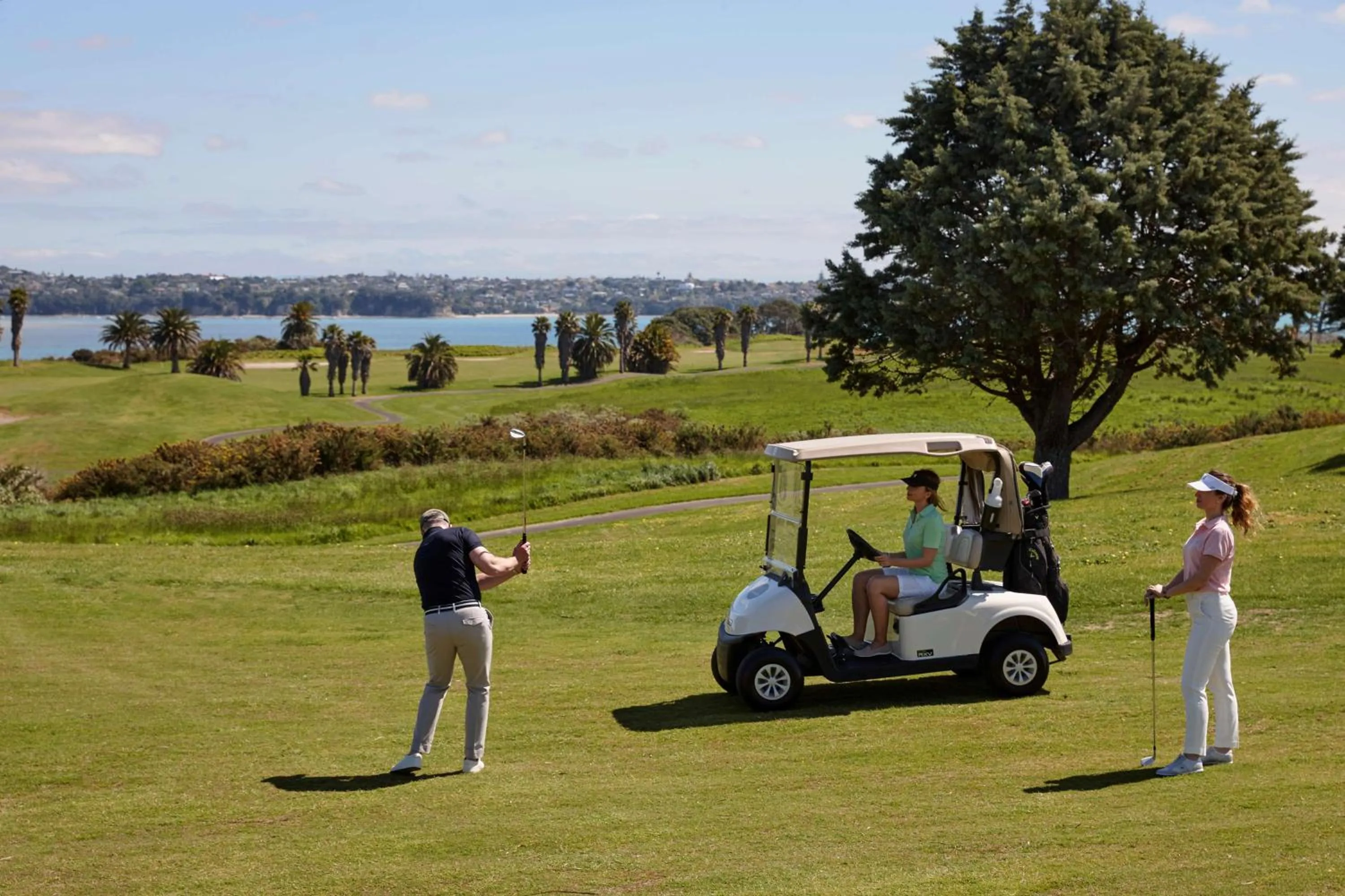 Activities in Rydges Formosa Auckland Golf Resort