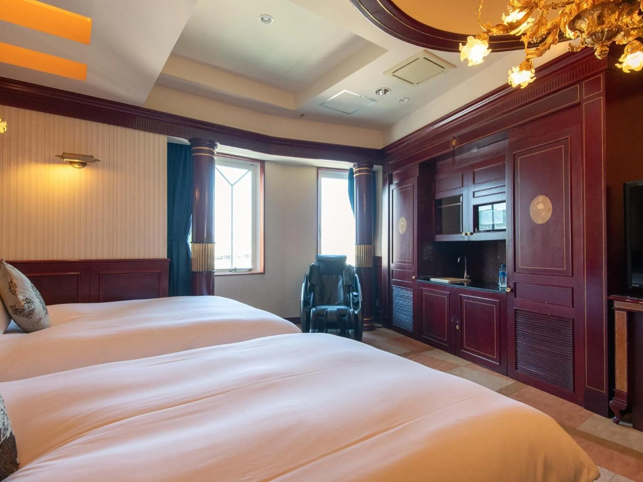 Bedroom, Bed in Hotel Concerto Nagasaki