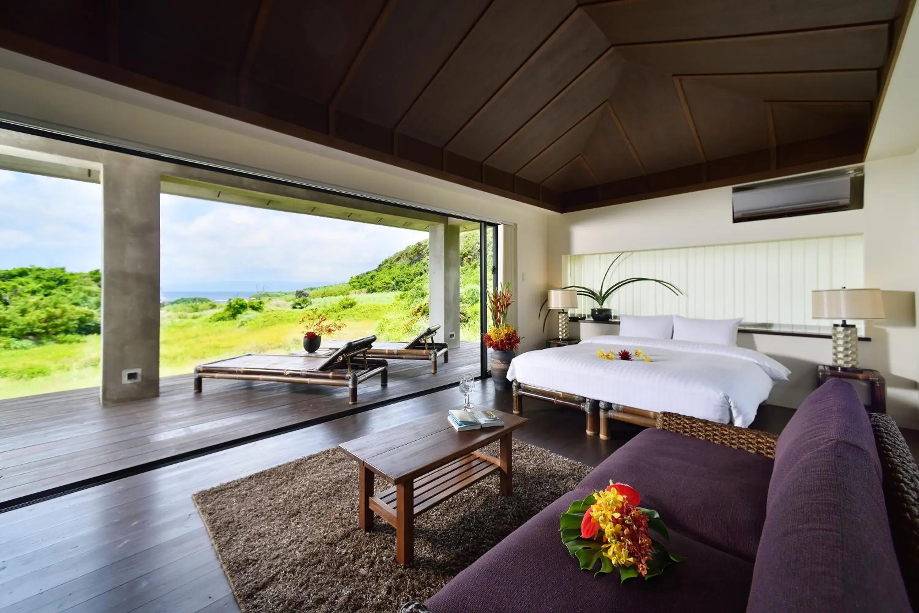 Bed in Mukaka Villa Bed in Mukaka Villa