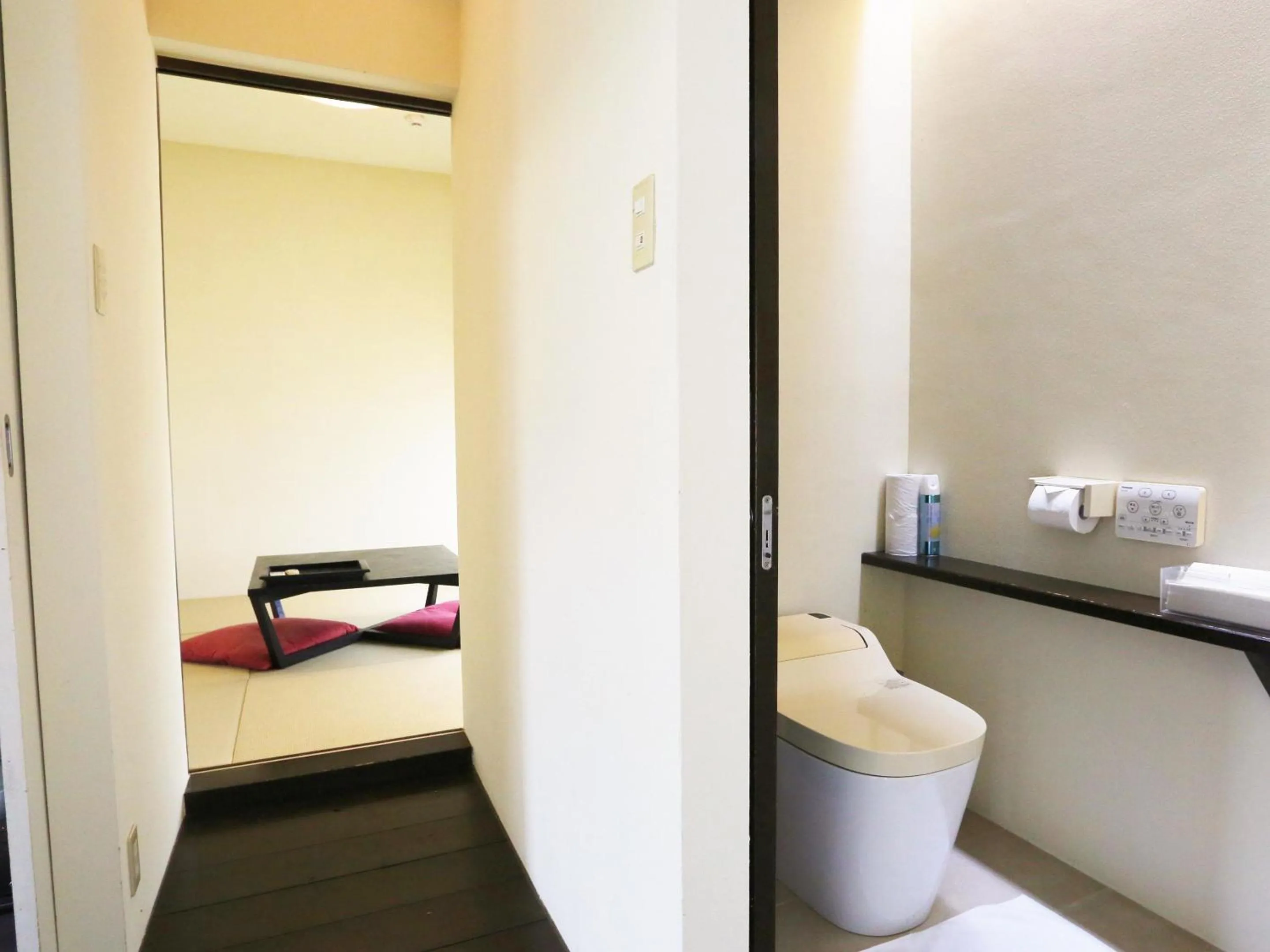 Toilet, Bed in Mukaka Villa