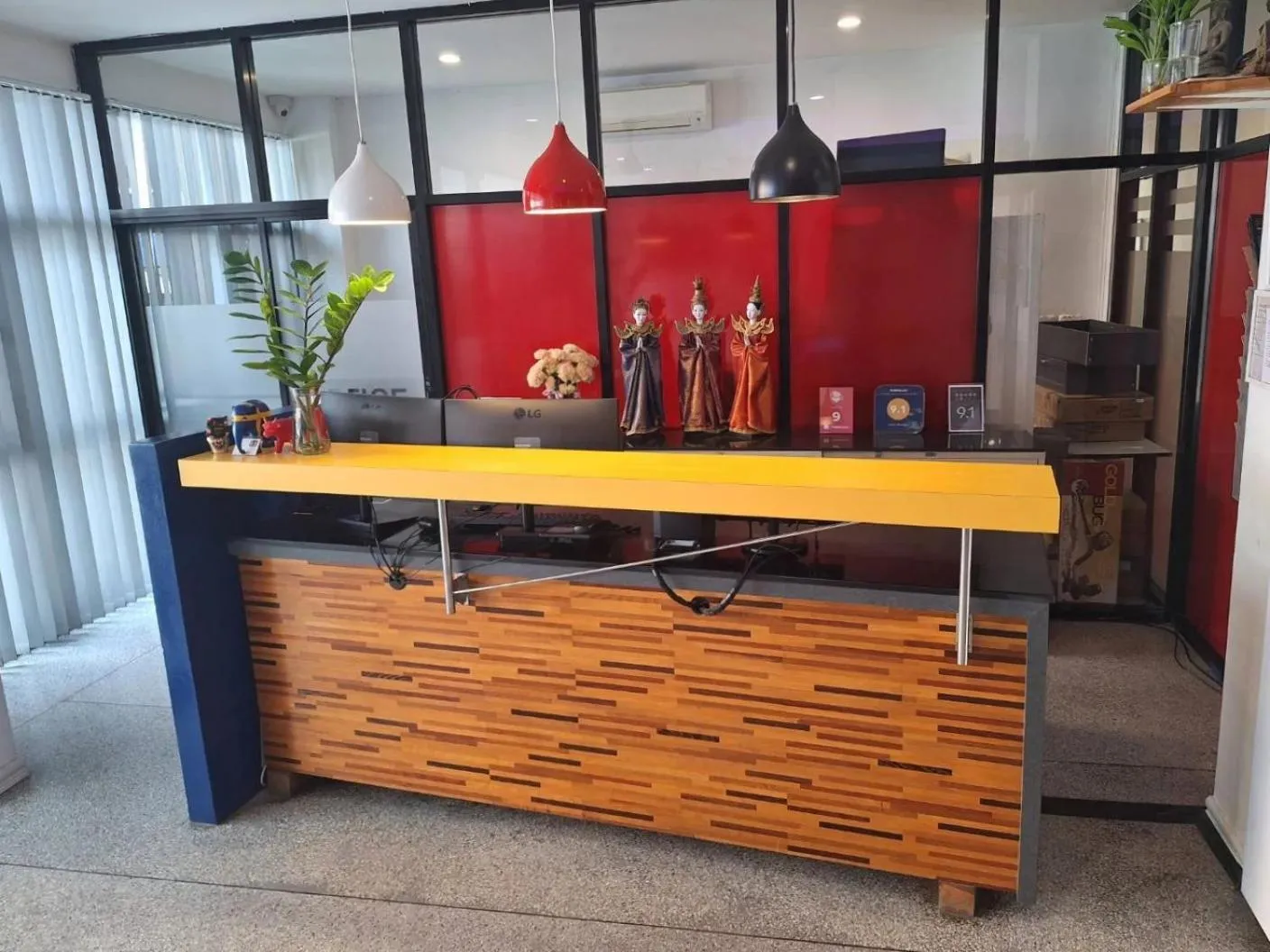 Lobby or reception in Hotel Montha