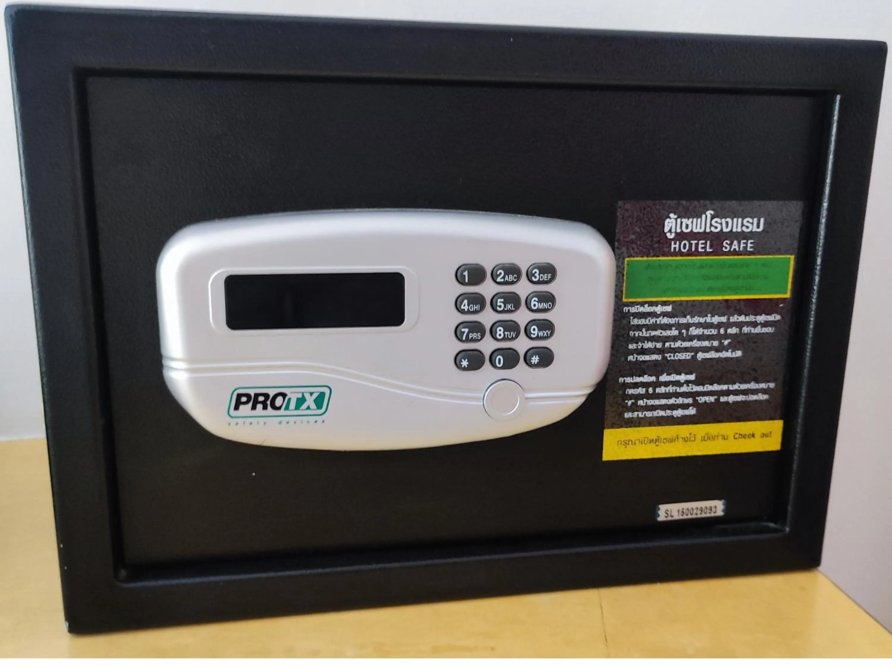 safe in Hotel Montha