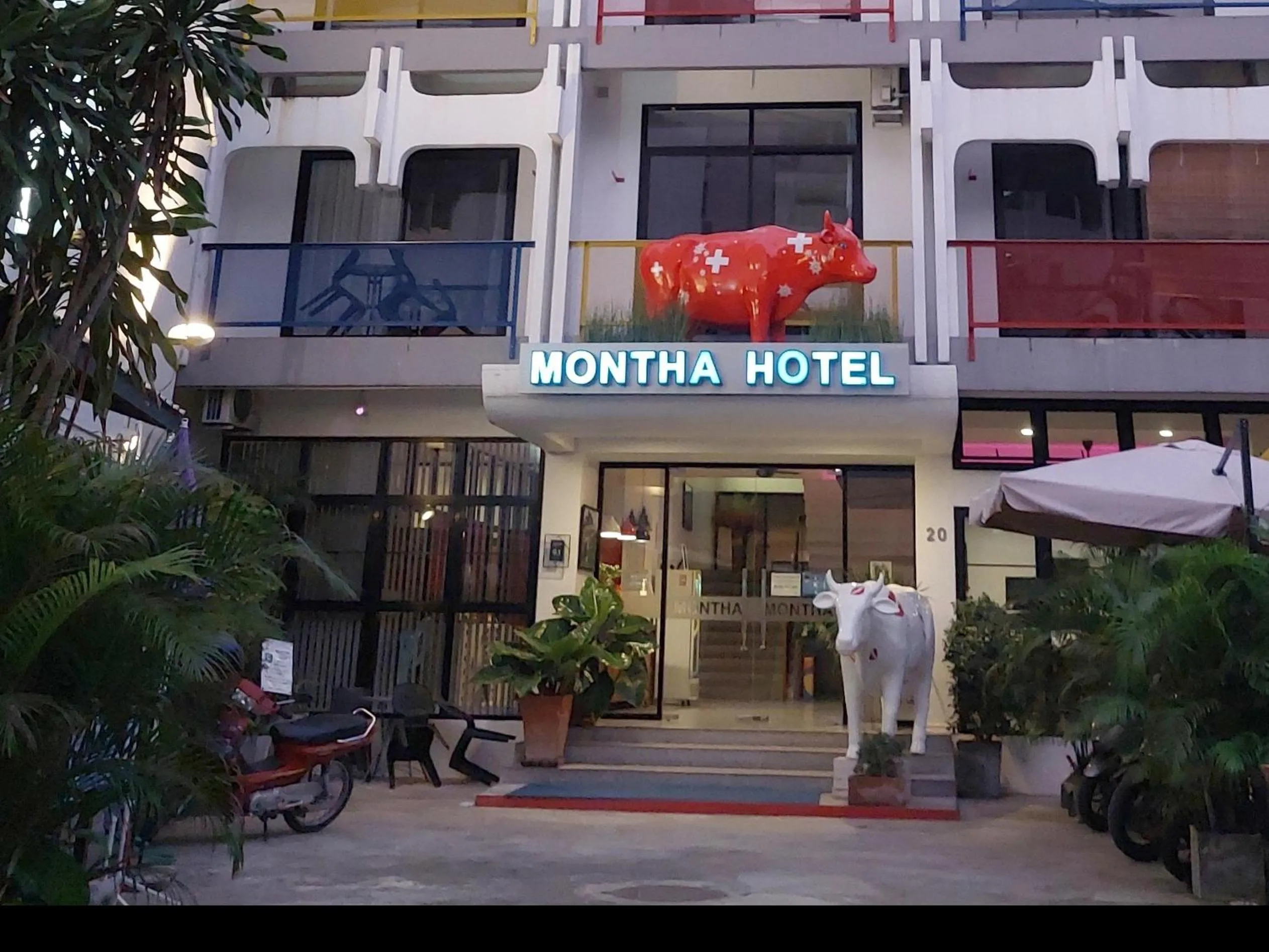 Property building in Hotel Montha