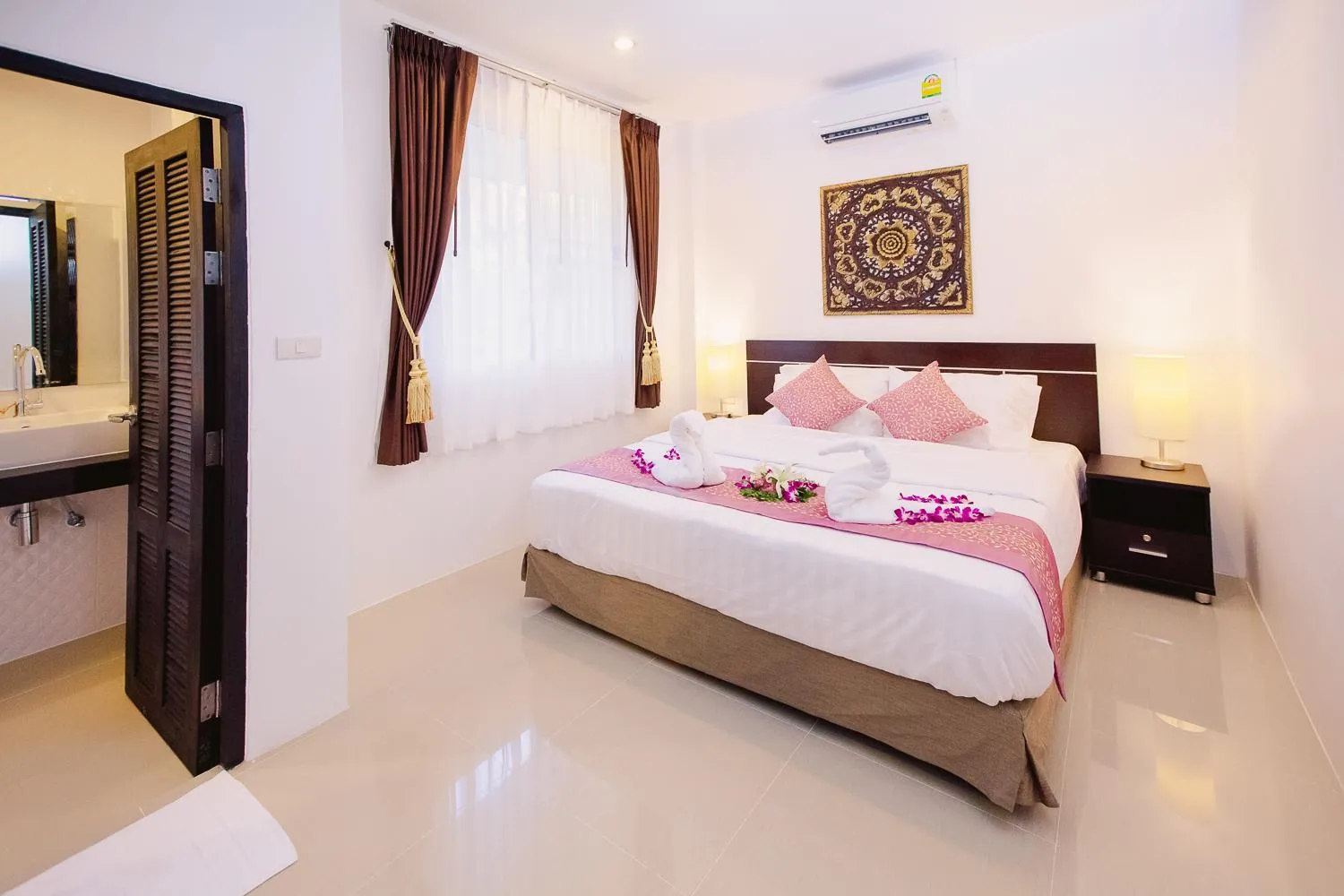 Bed in Lux Family Villas Krabi Ao Nang