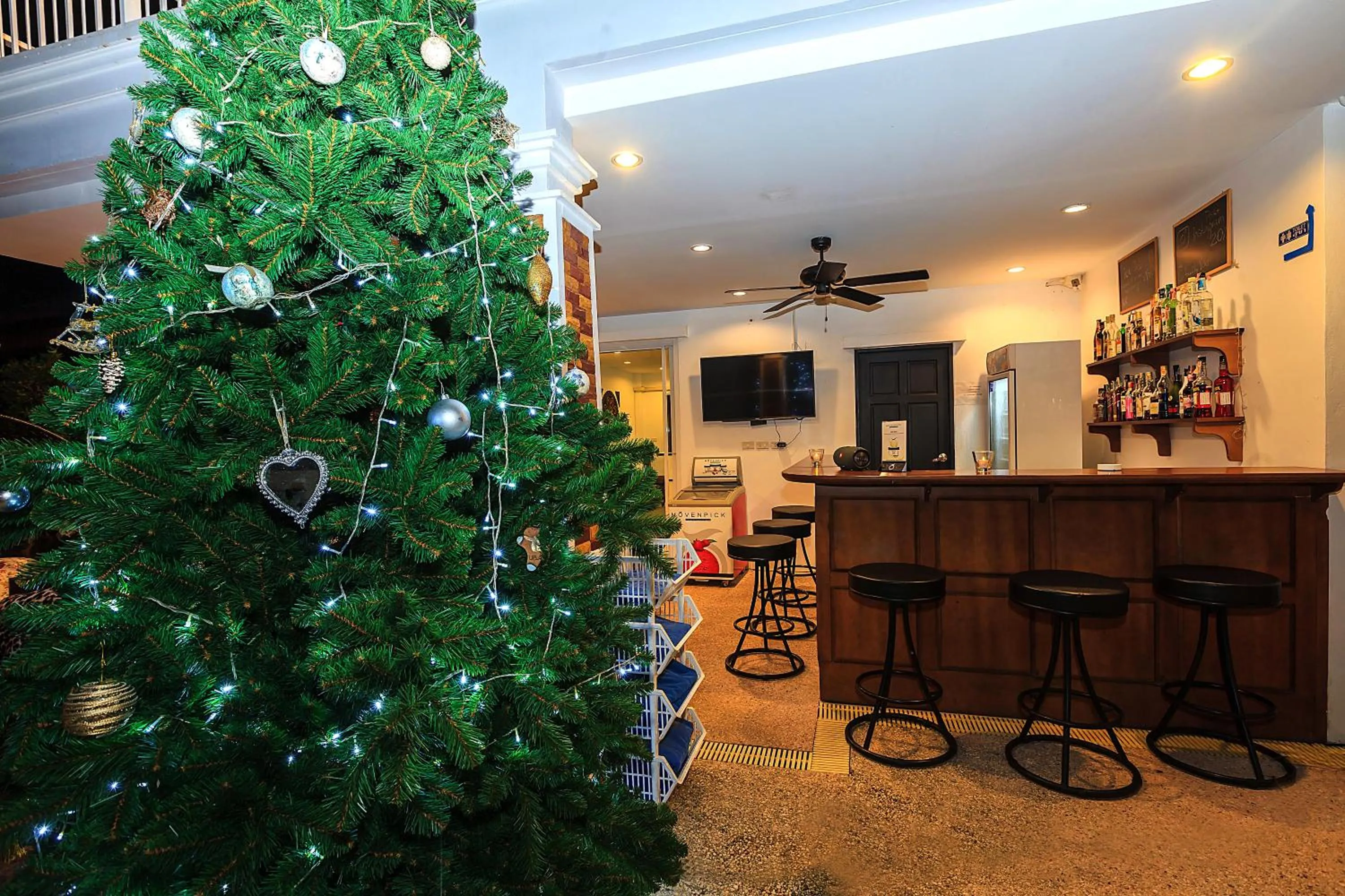 Lounge or bar in Lux Family Villas Krabi Ao Nang