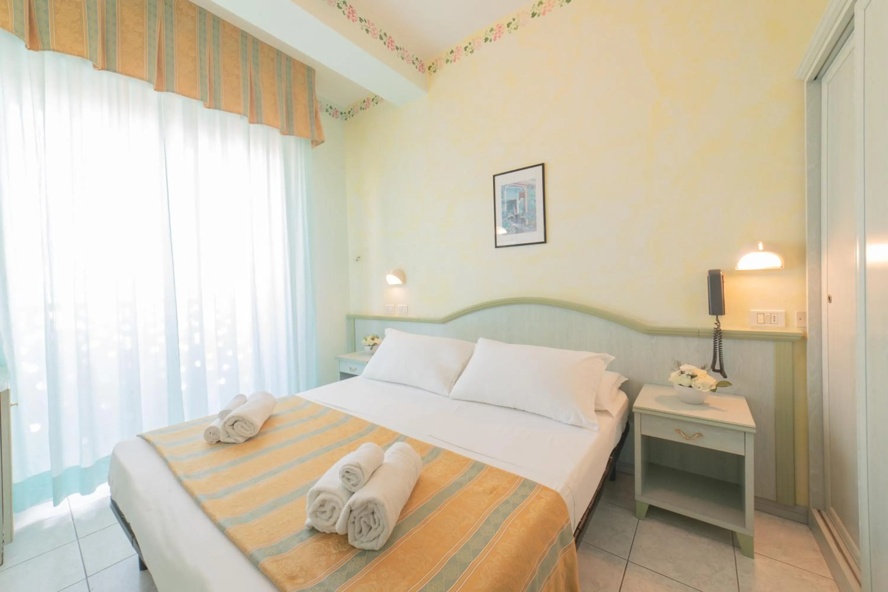 Bedroom, Bed in Hotel Cavalli