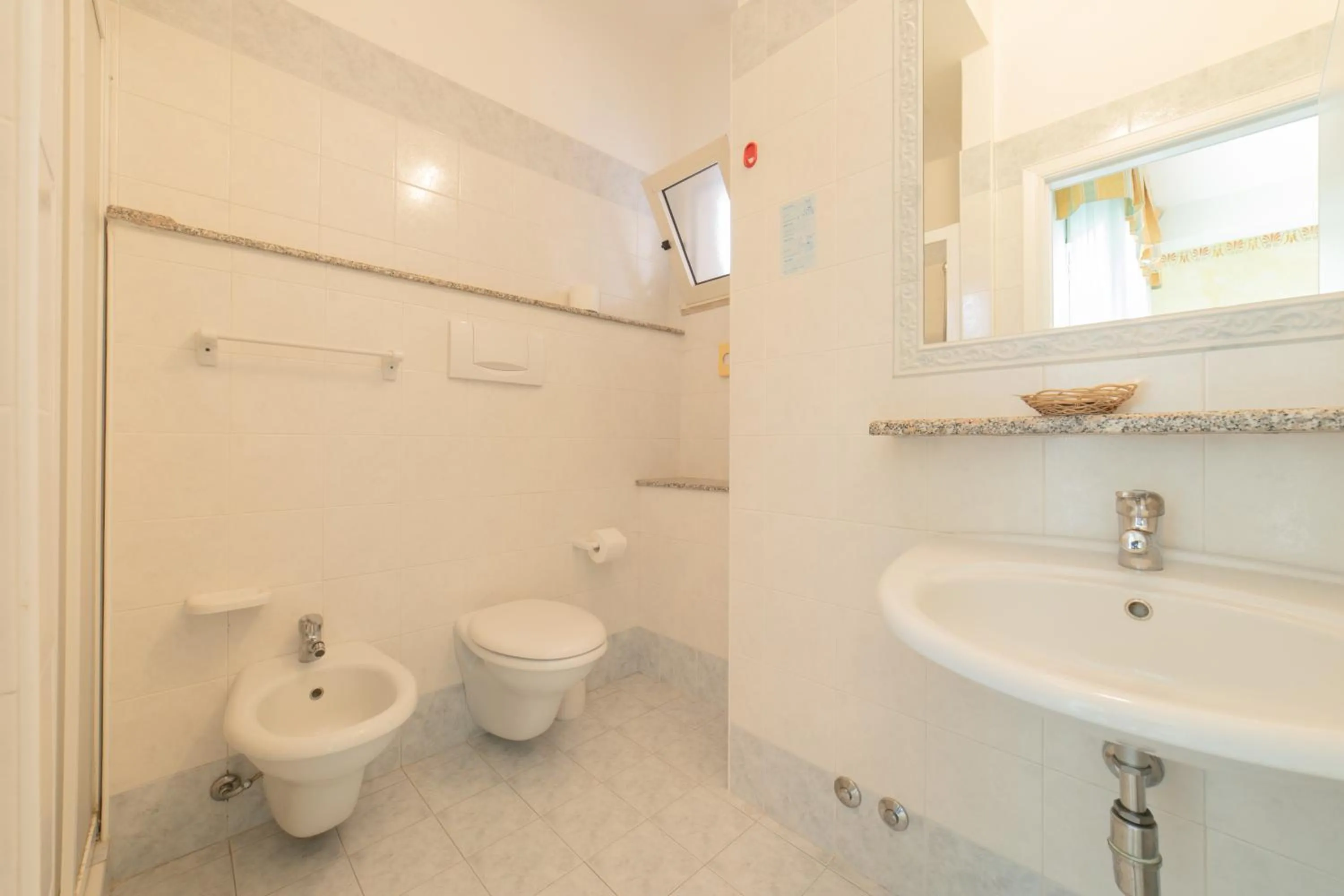 Shower in Hotel Cavalli