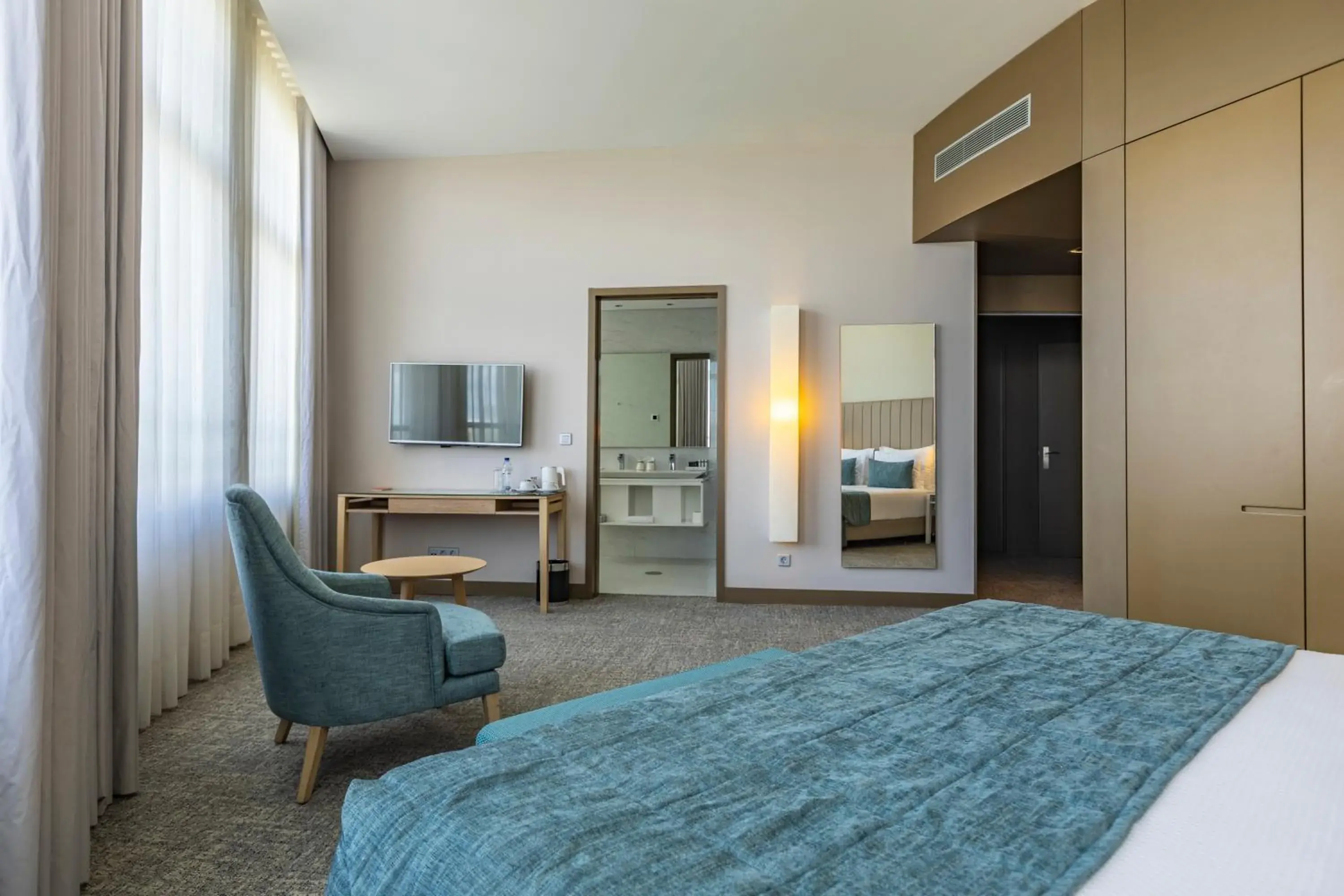 Bed in Montebelo Girassol Maputo Hotel Bed in Montebelo Girassol Maputo Hotel