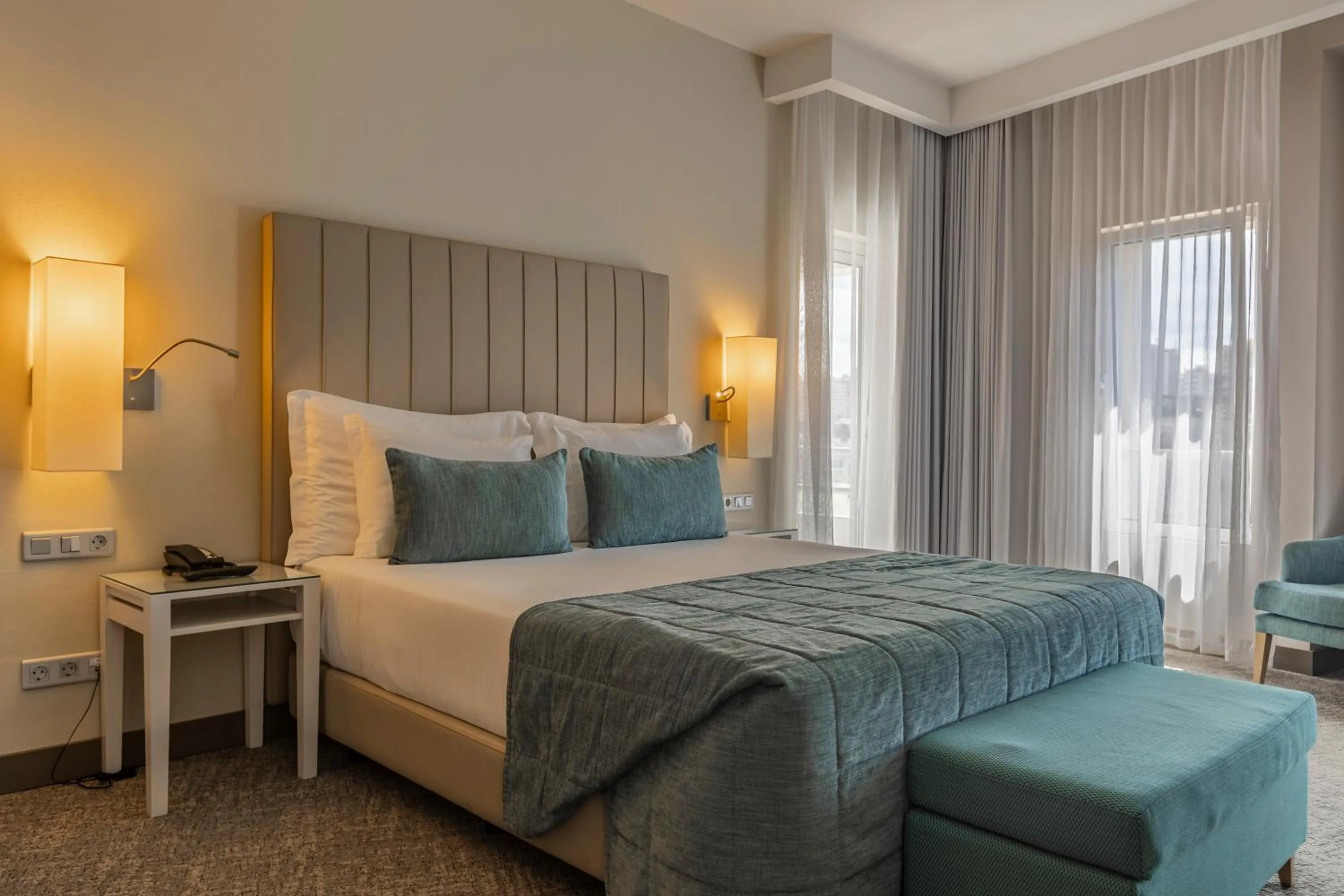 Bed in Montebelo Girassol Maputo Hotel