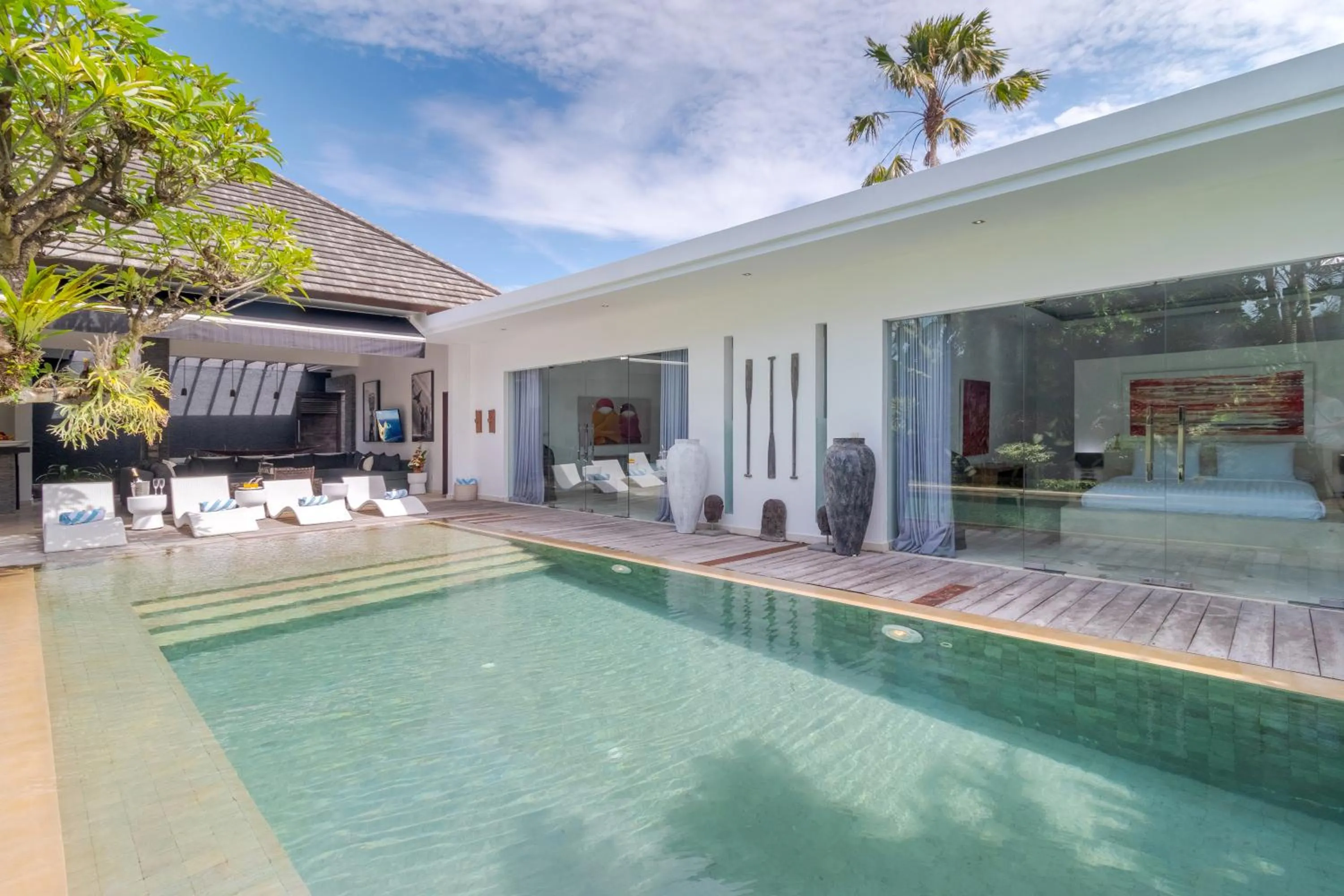 Gorgeous Tropical 3 Bed Pool Villa, 24hr Security