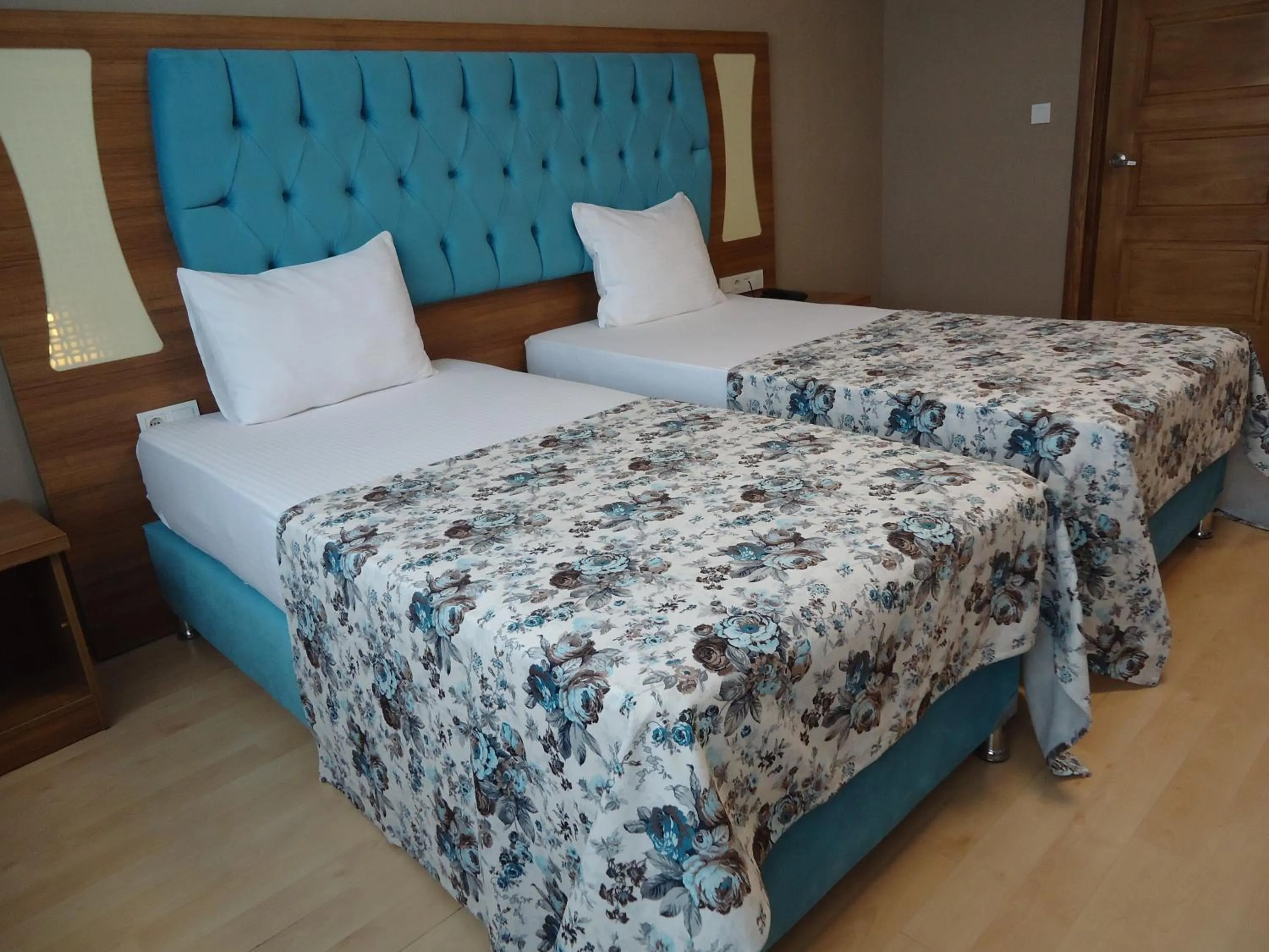 Decorative detail, Bed in Golden Lounge Hotel