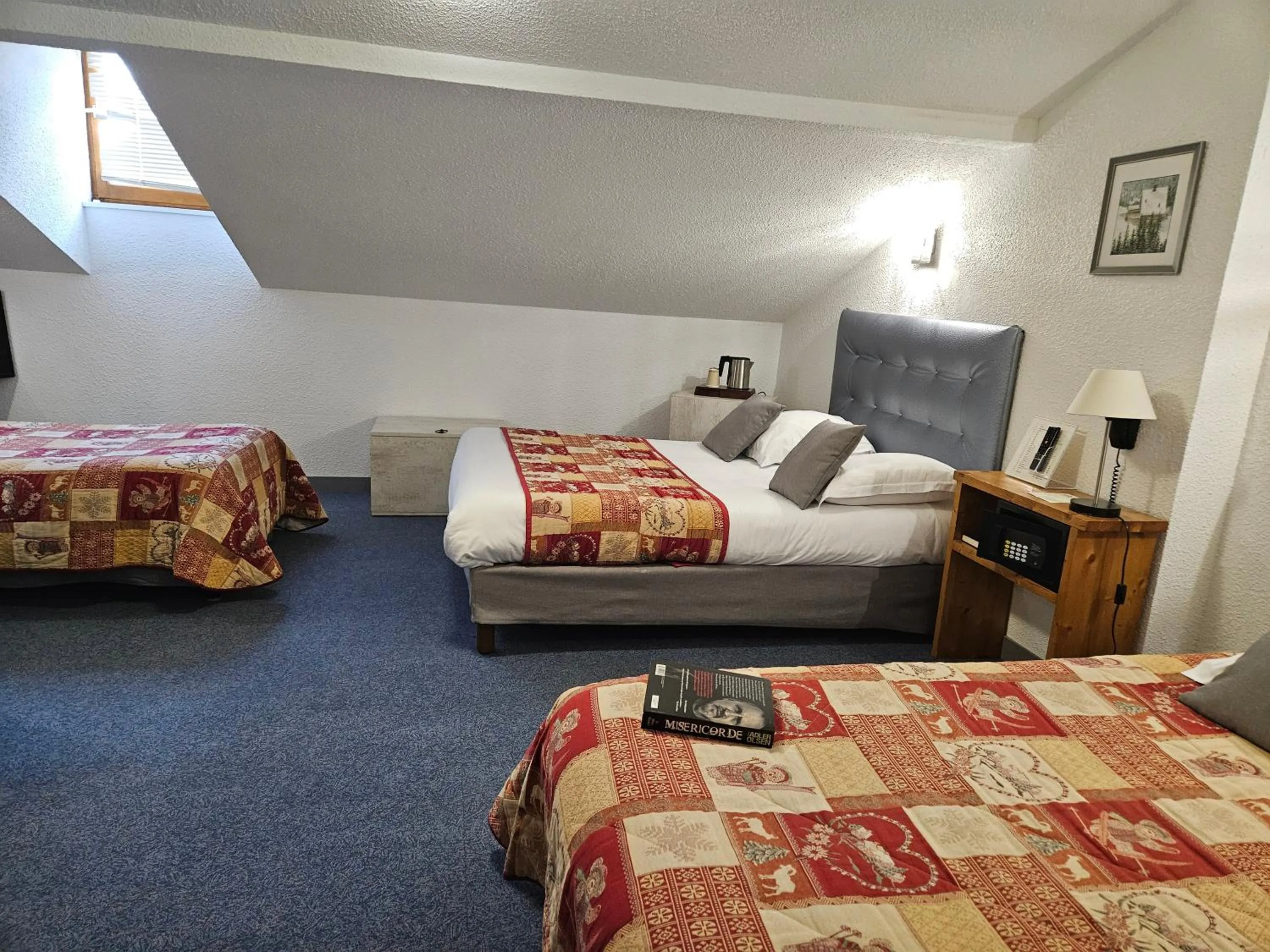 TV and multimedia, Bed in Le Val d'Amby