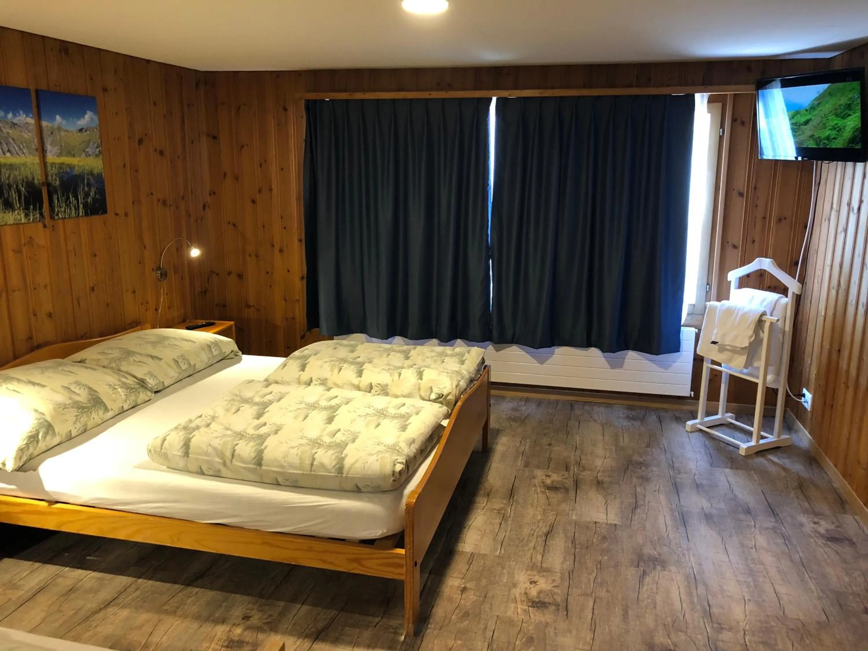 Bed in Hotel Restaurant Simplon