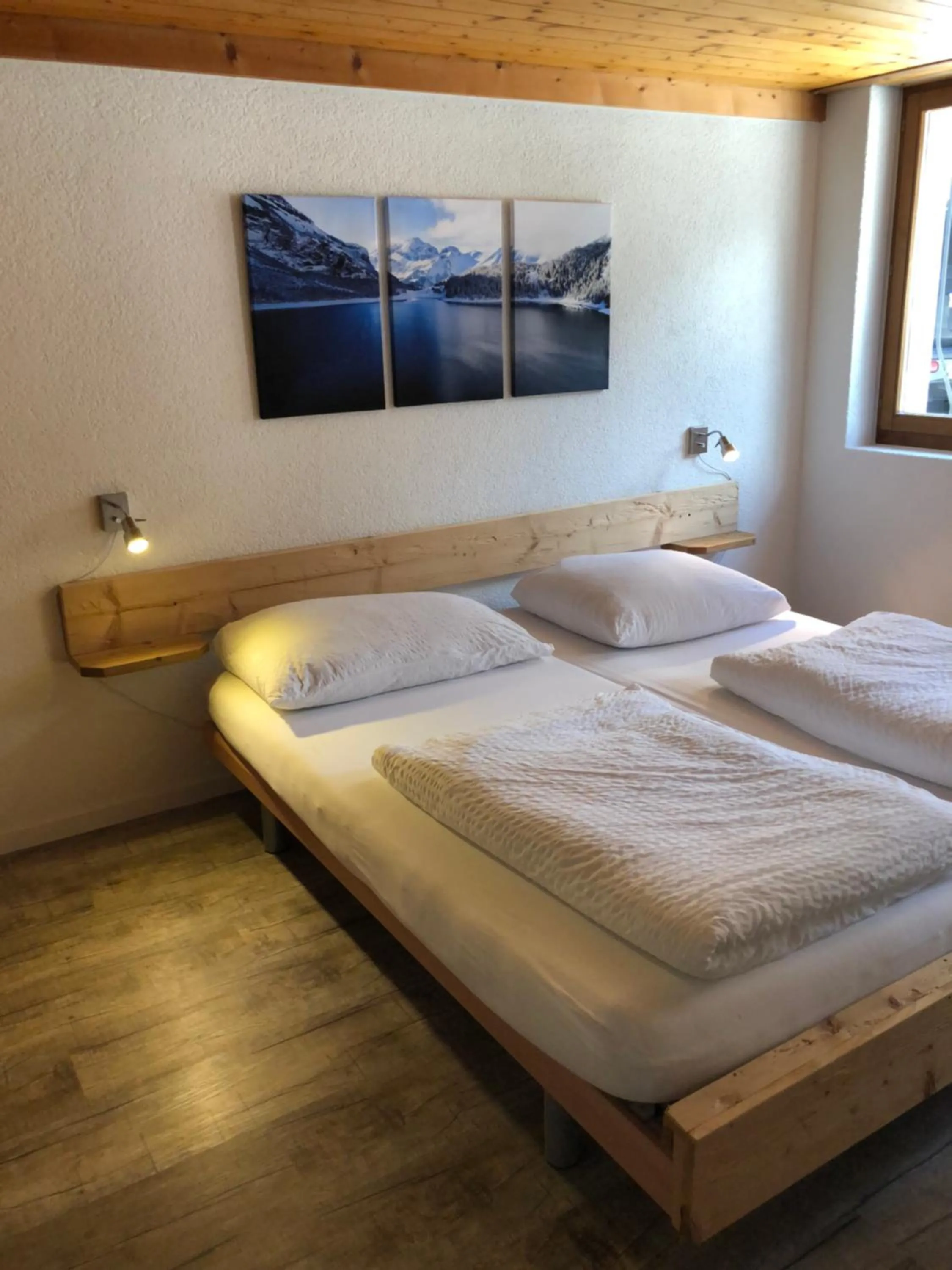 Bed in Hotel Restaurant Simplon