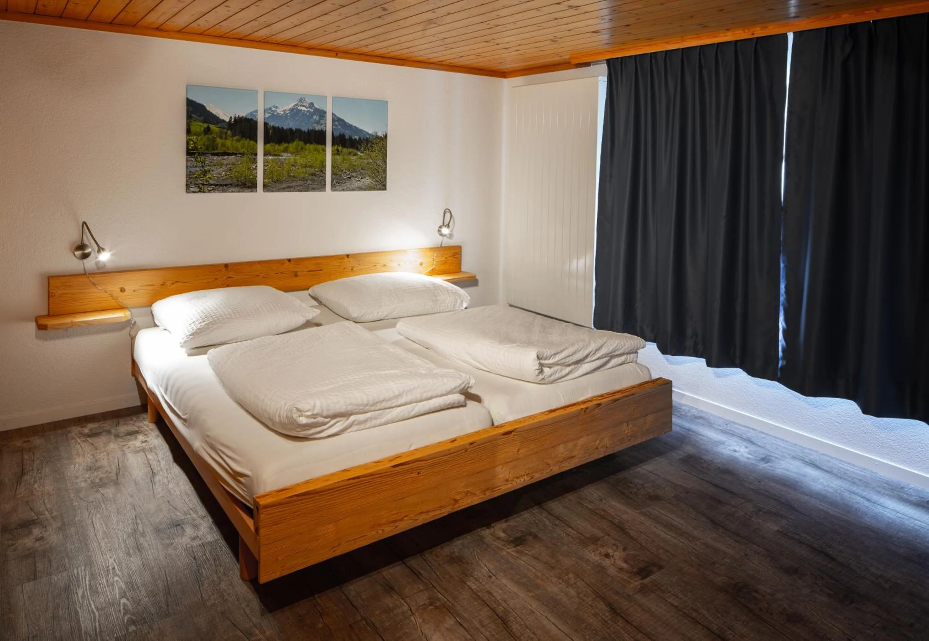 Bed in Hotel Restaurant Simplon