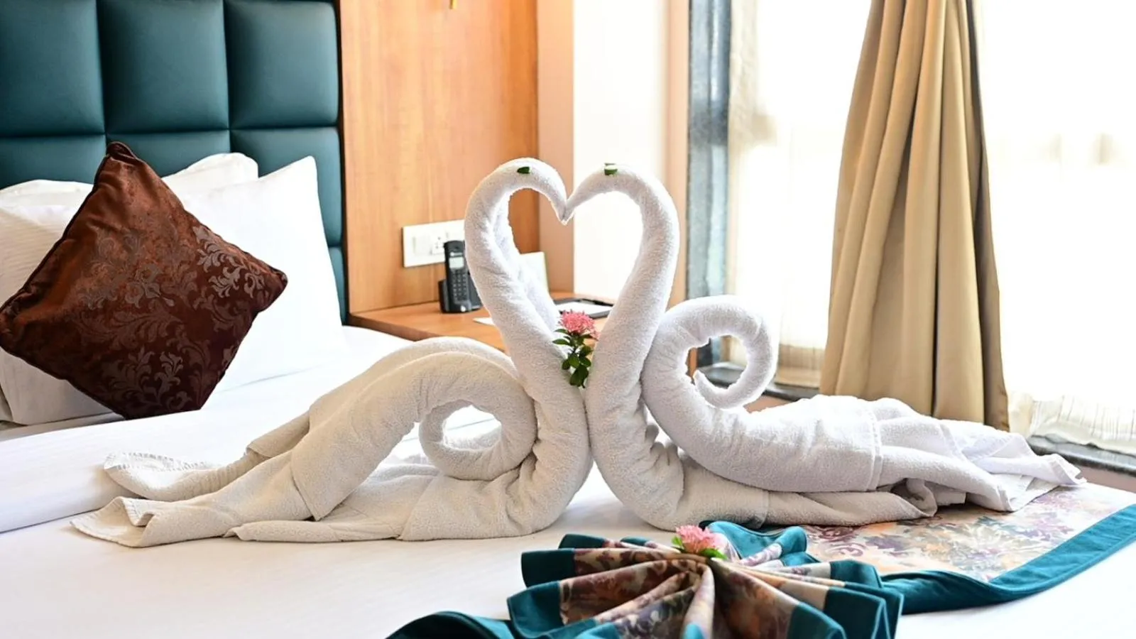 Bedroom, Bed in The Fern Residency Kolkata