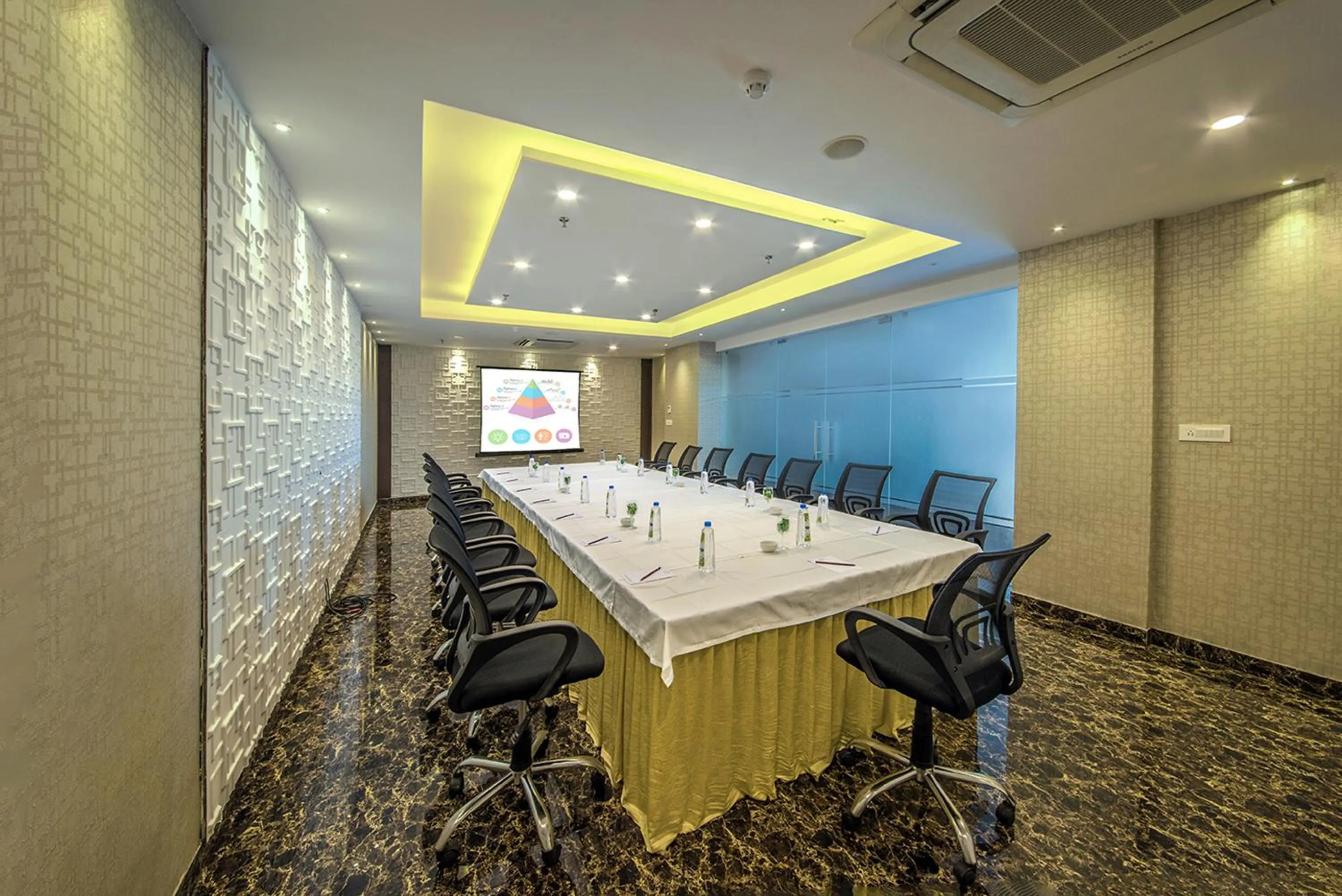 Banquet/Function facilities in The Fern Residency Kolkata