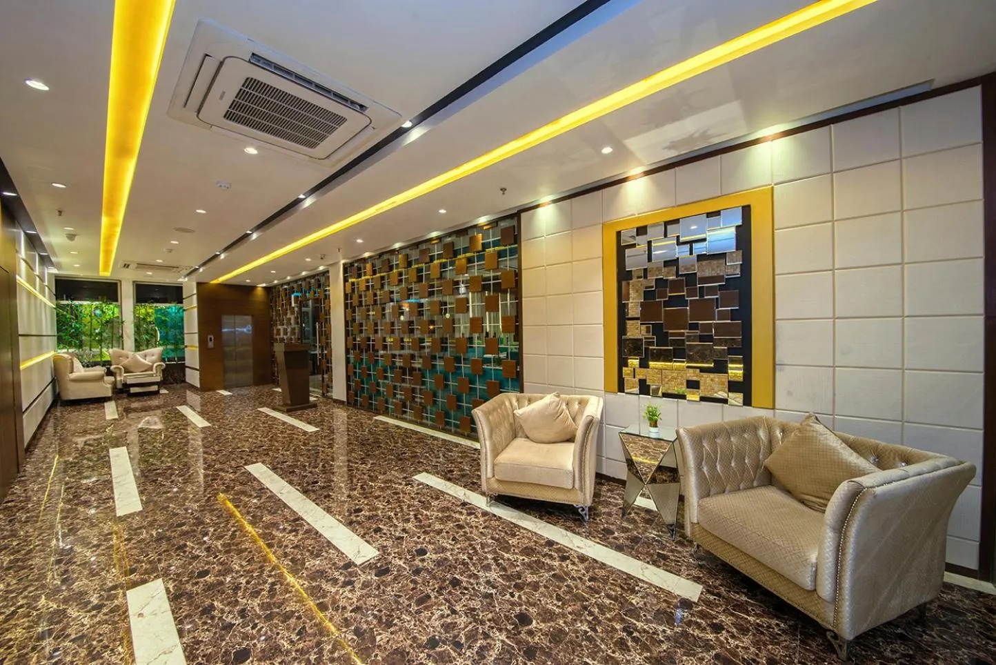 Lobby or reception in The Fern Residency Kolkata