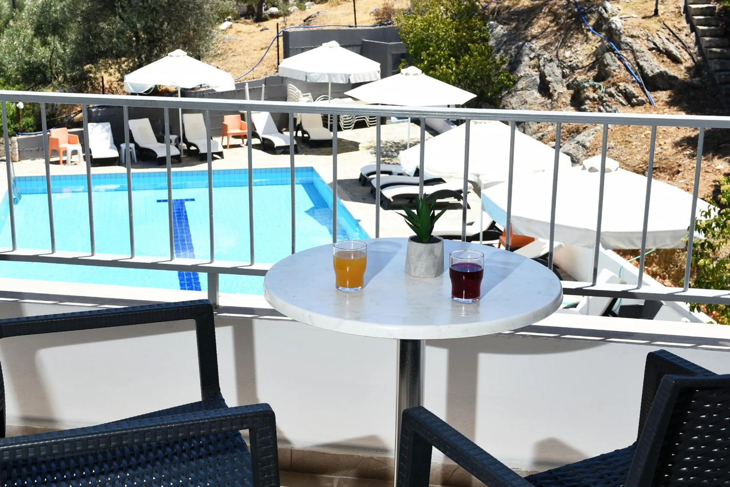 Swimming pool in Phaistos Hotel