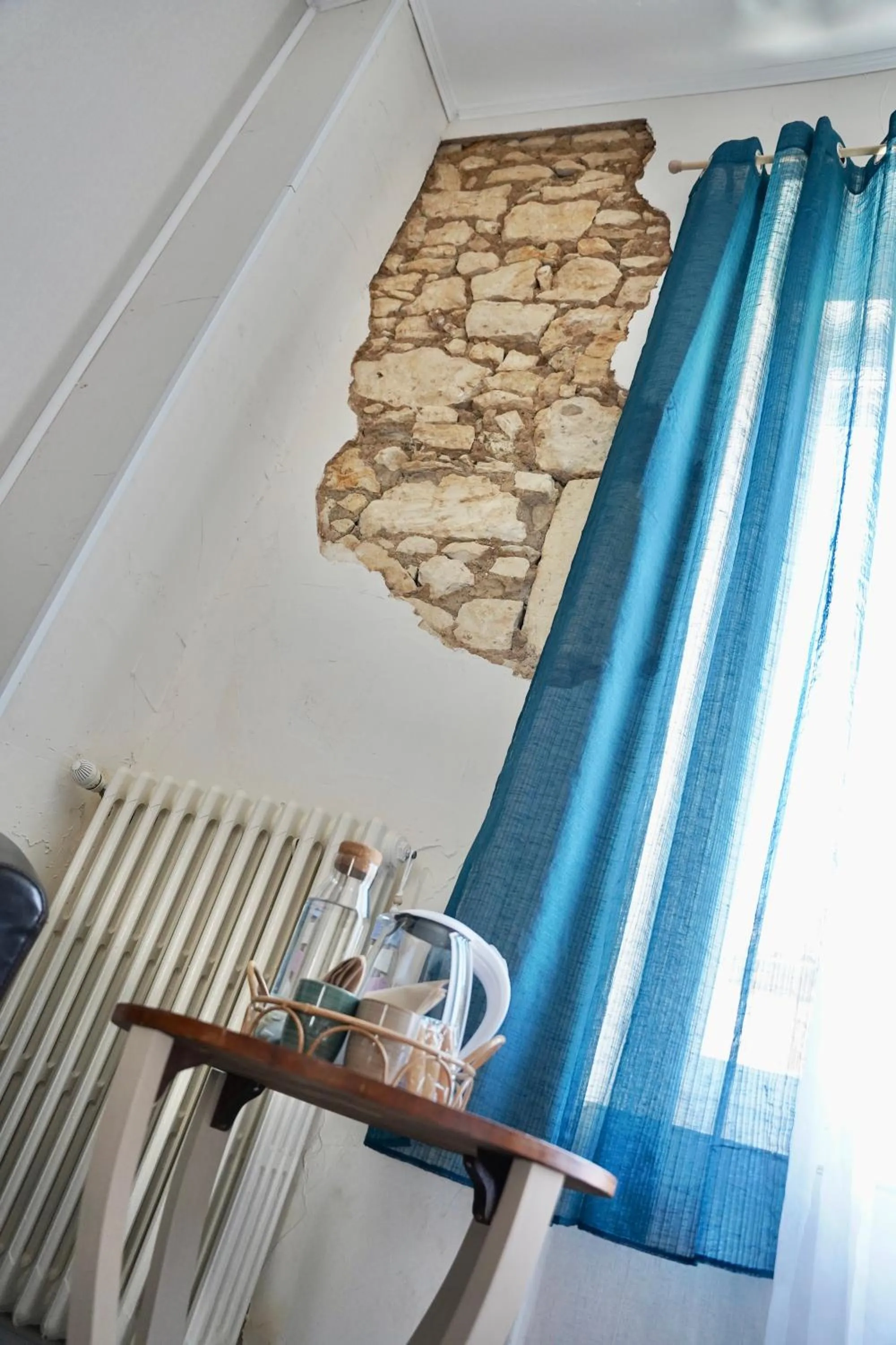 Bedroom in Hotel de France