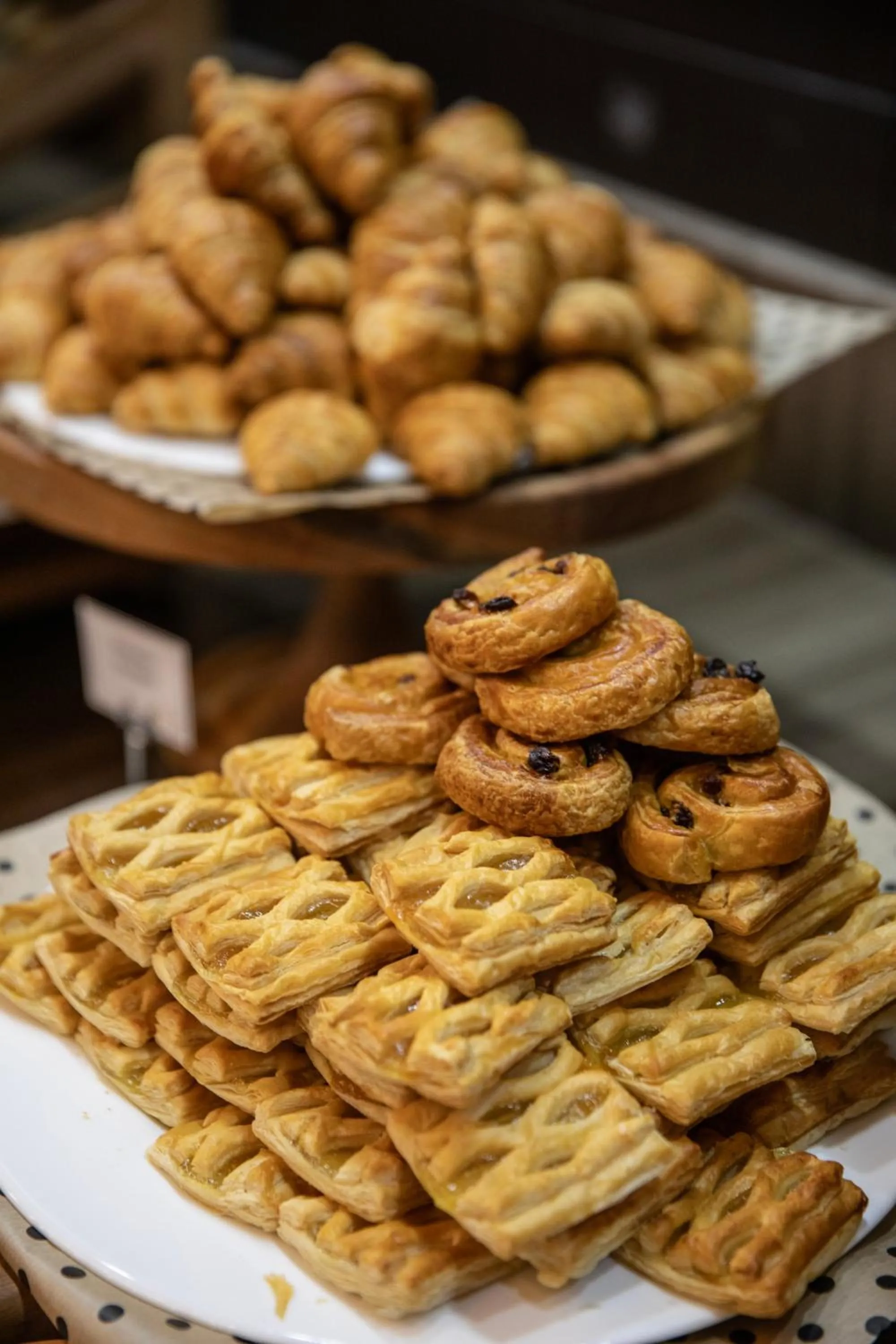 Restaurant/places to eat in Grand Harilton Otel