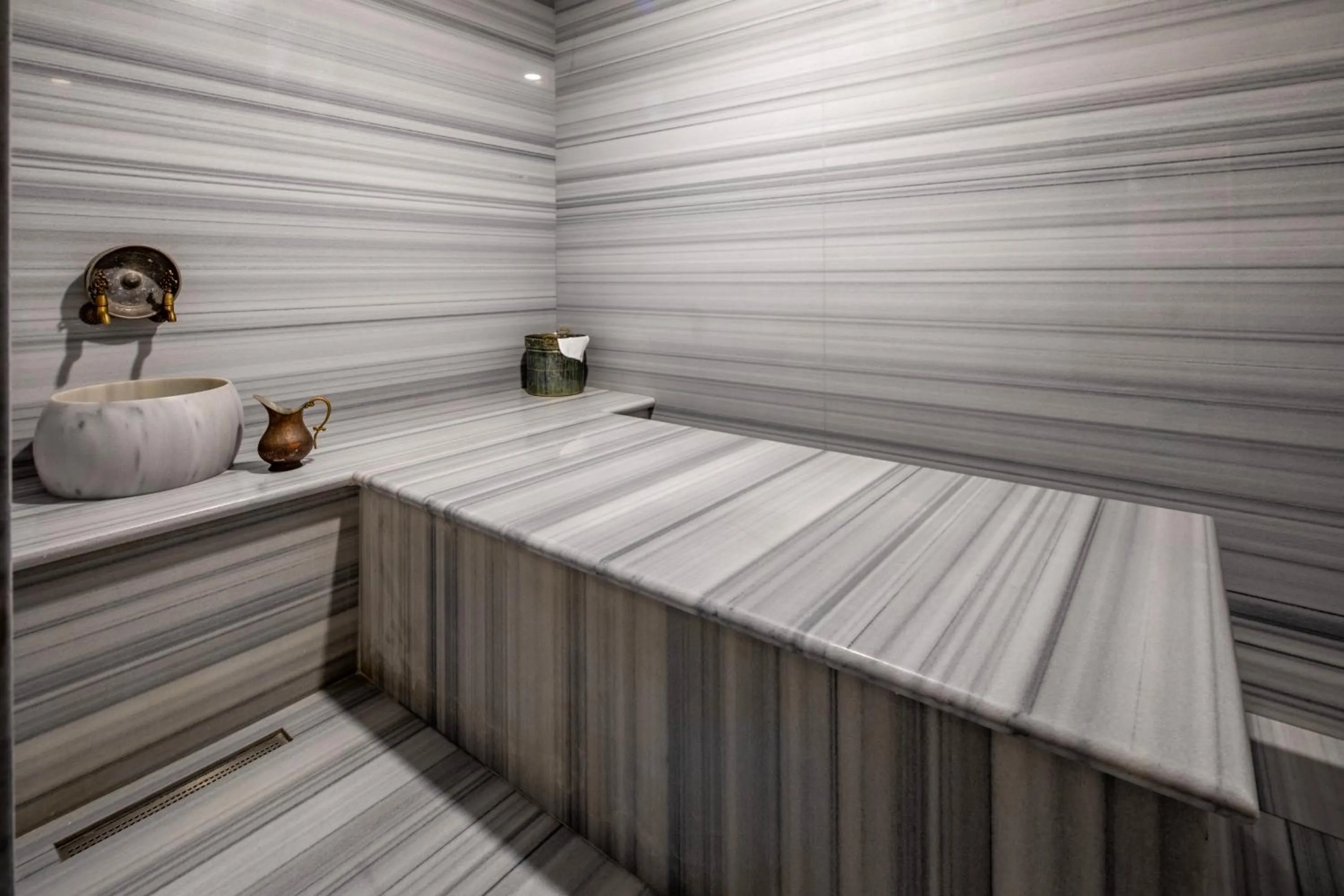 Spa and wellness centre/facilities, Bed in Grand Harilton Otel